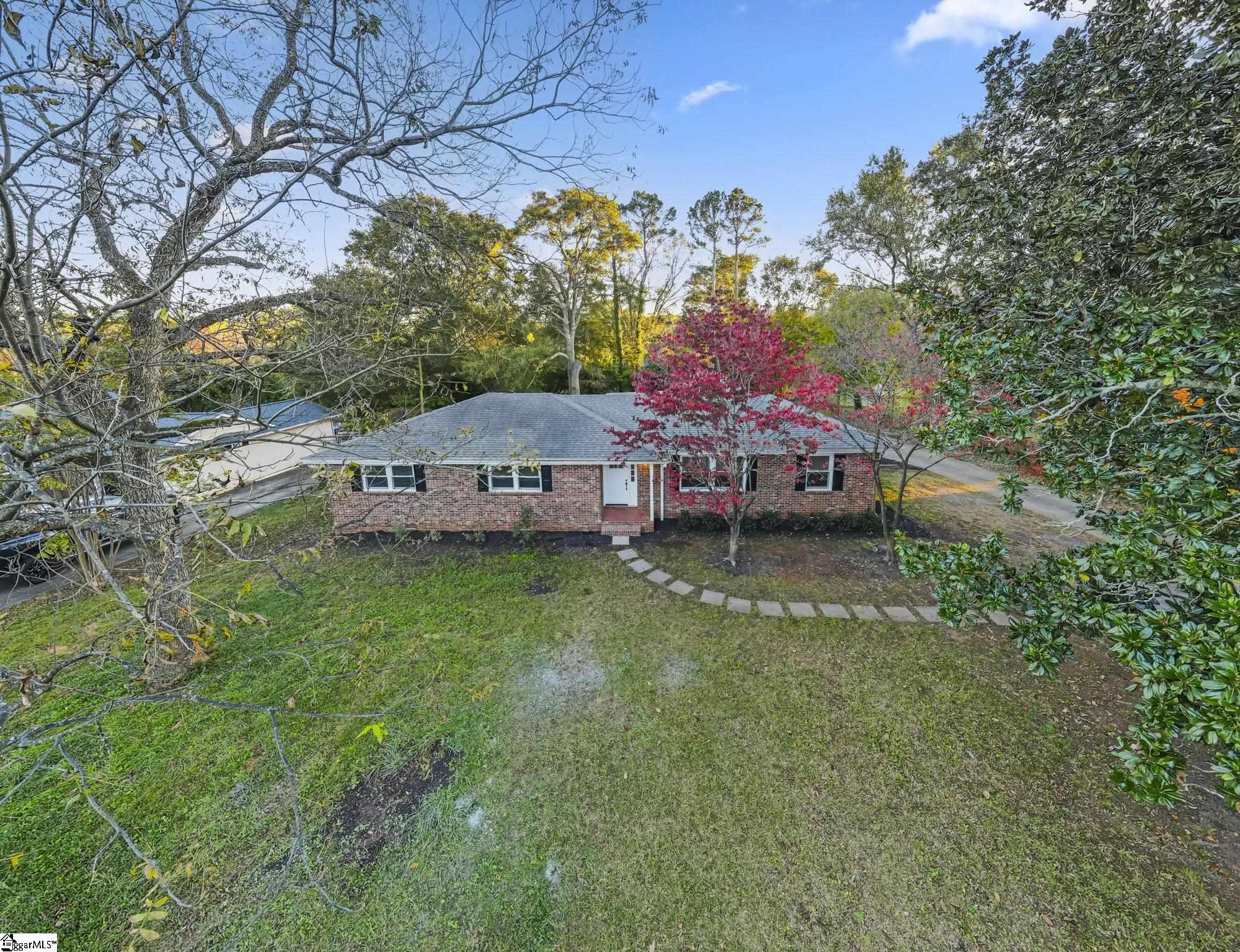 104 Sunline Place Spartanburg, SC 29307
