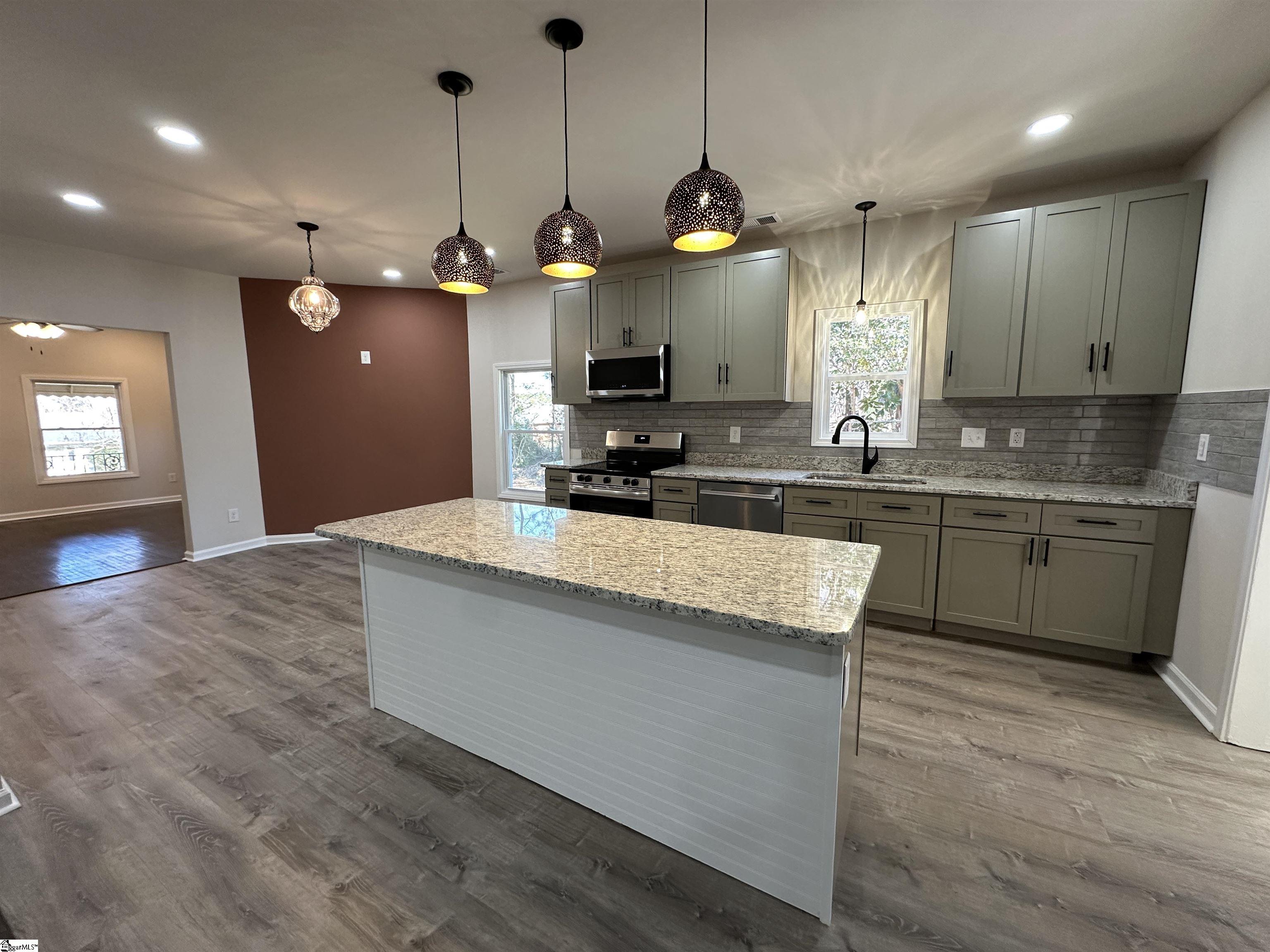 122 Sunset Drive photo 19