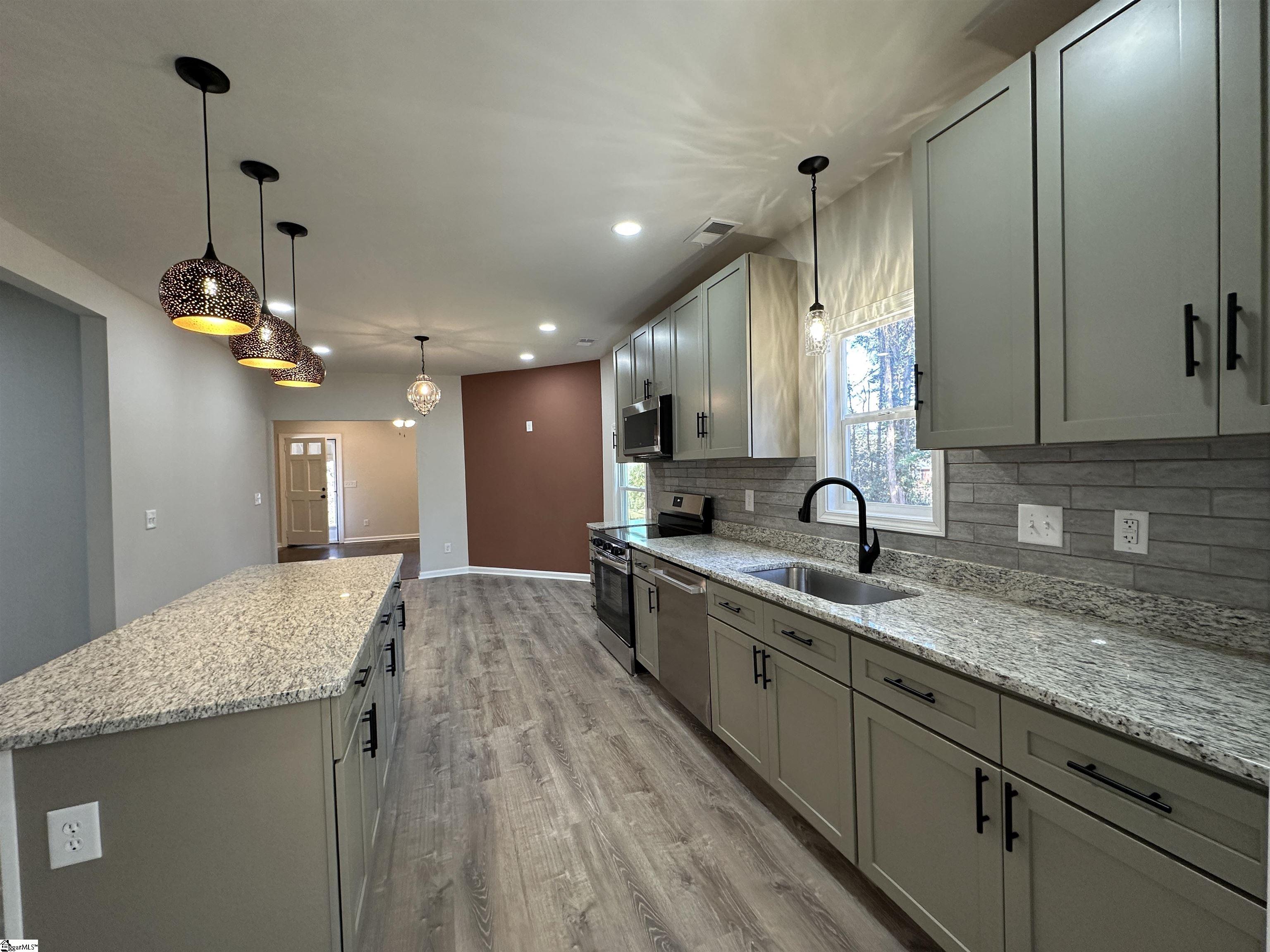 122 Sunset Drive photo 21