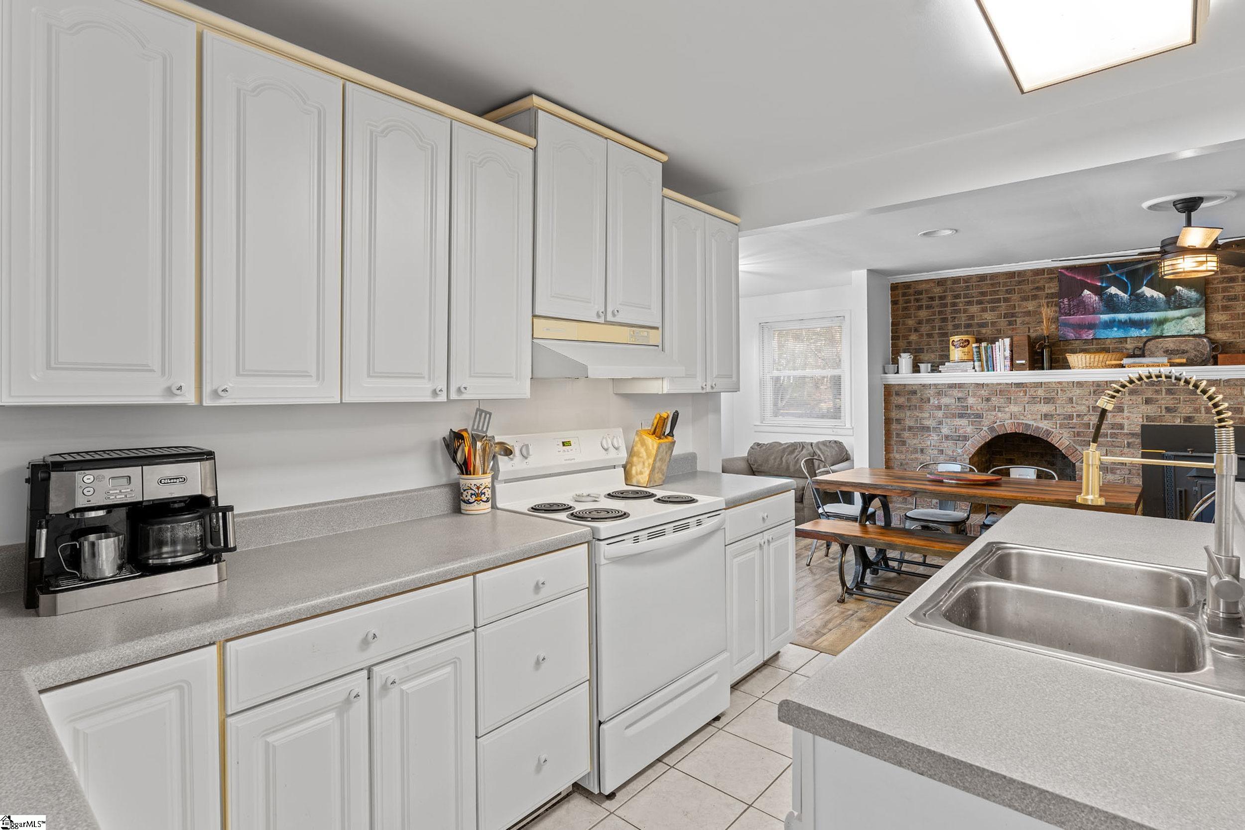 119 McAlister Drive Pendelton, SC 29670