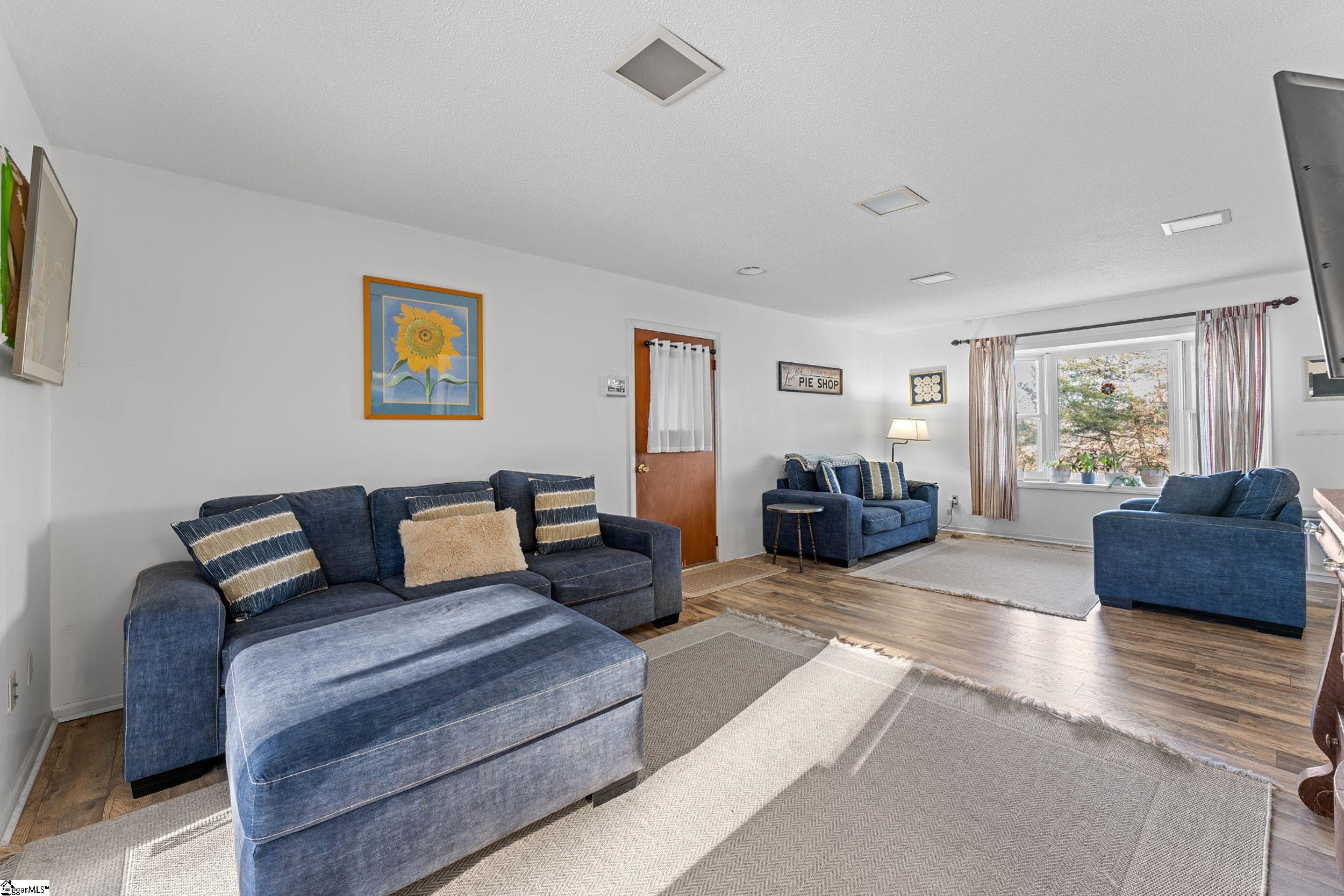 119 McAlister Drive Pendelton, SC 29670