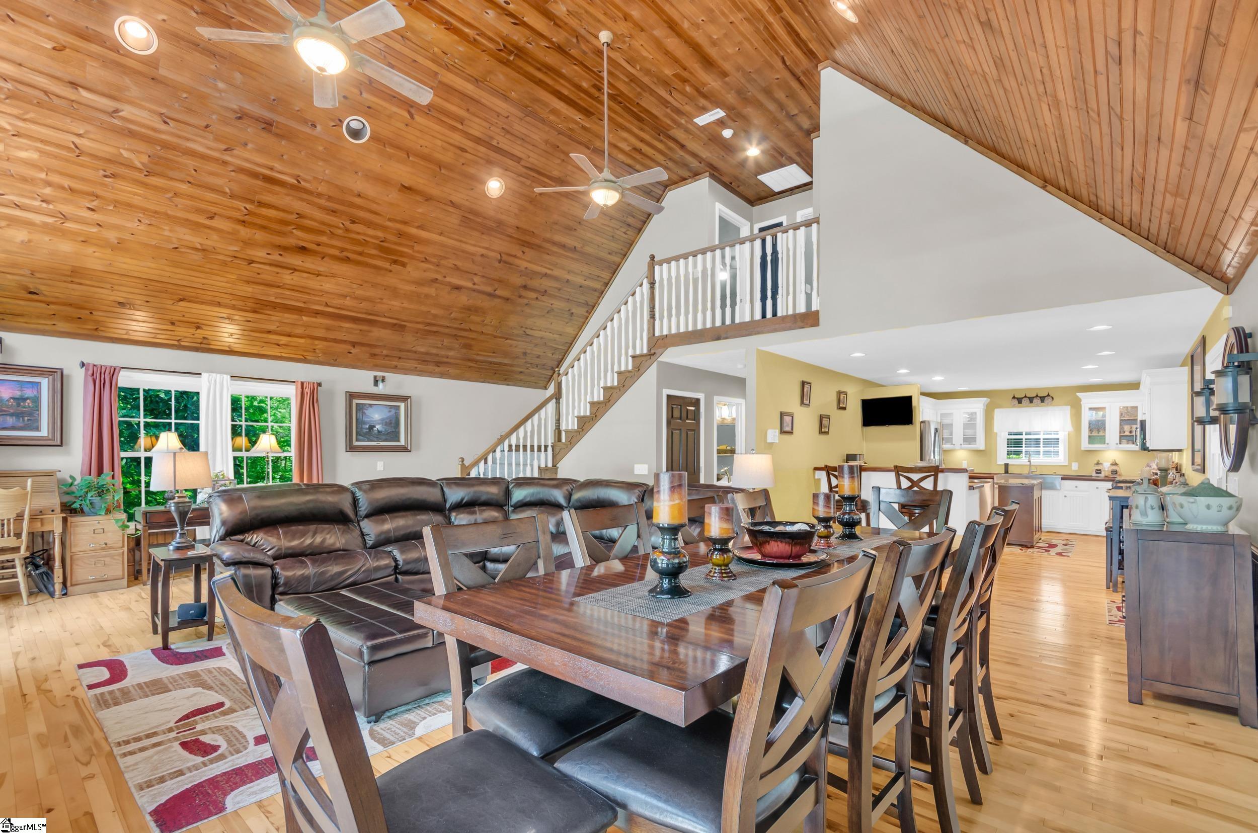 409 The Bear Boulevard Tamassee, SC 28686