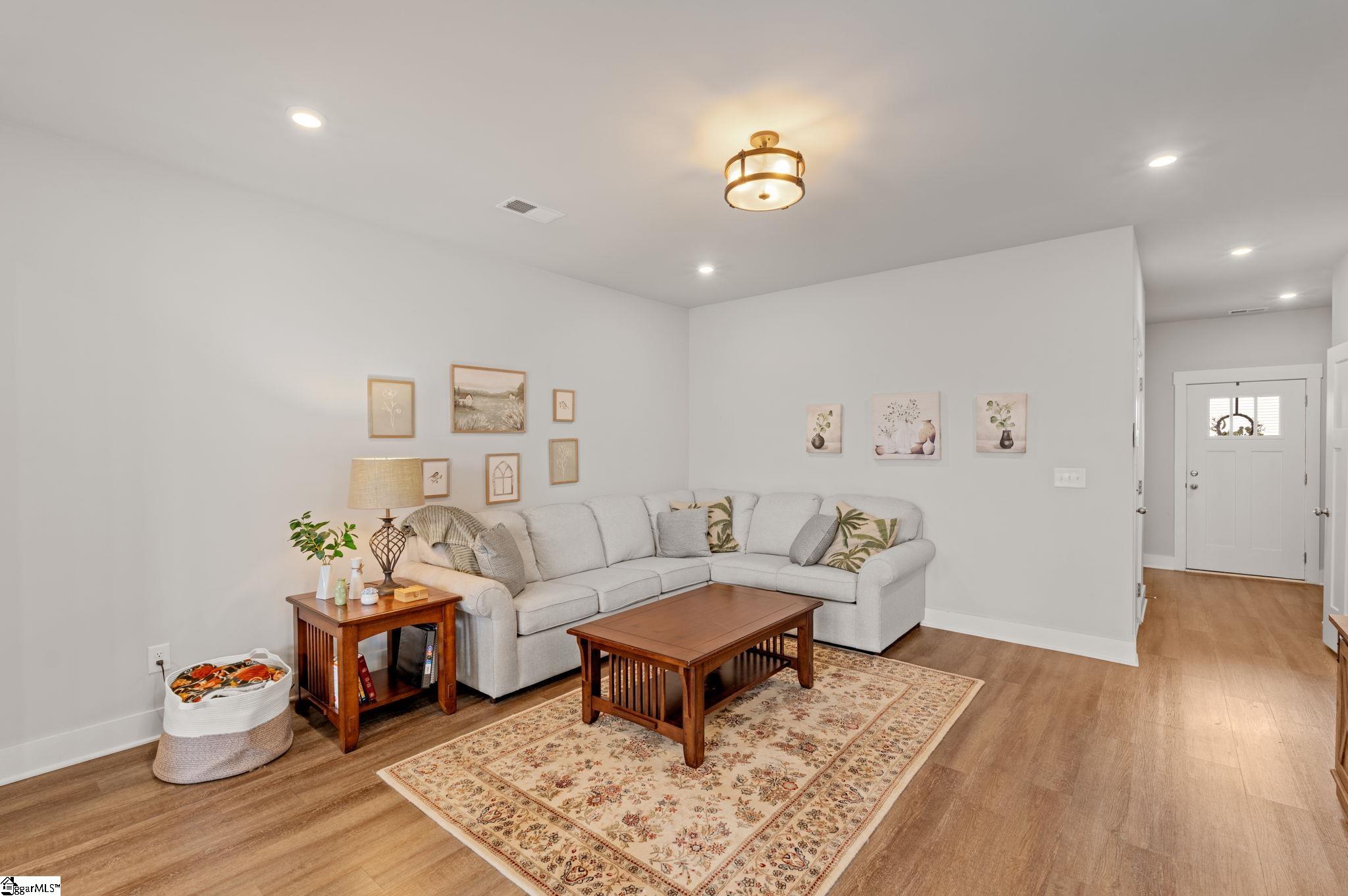 214 Waverton Drive photo 6