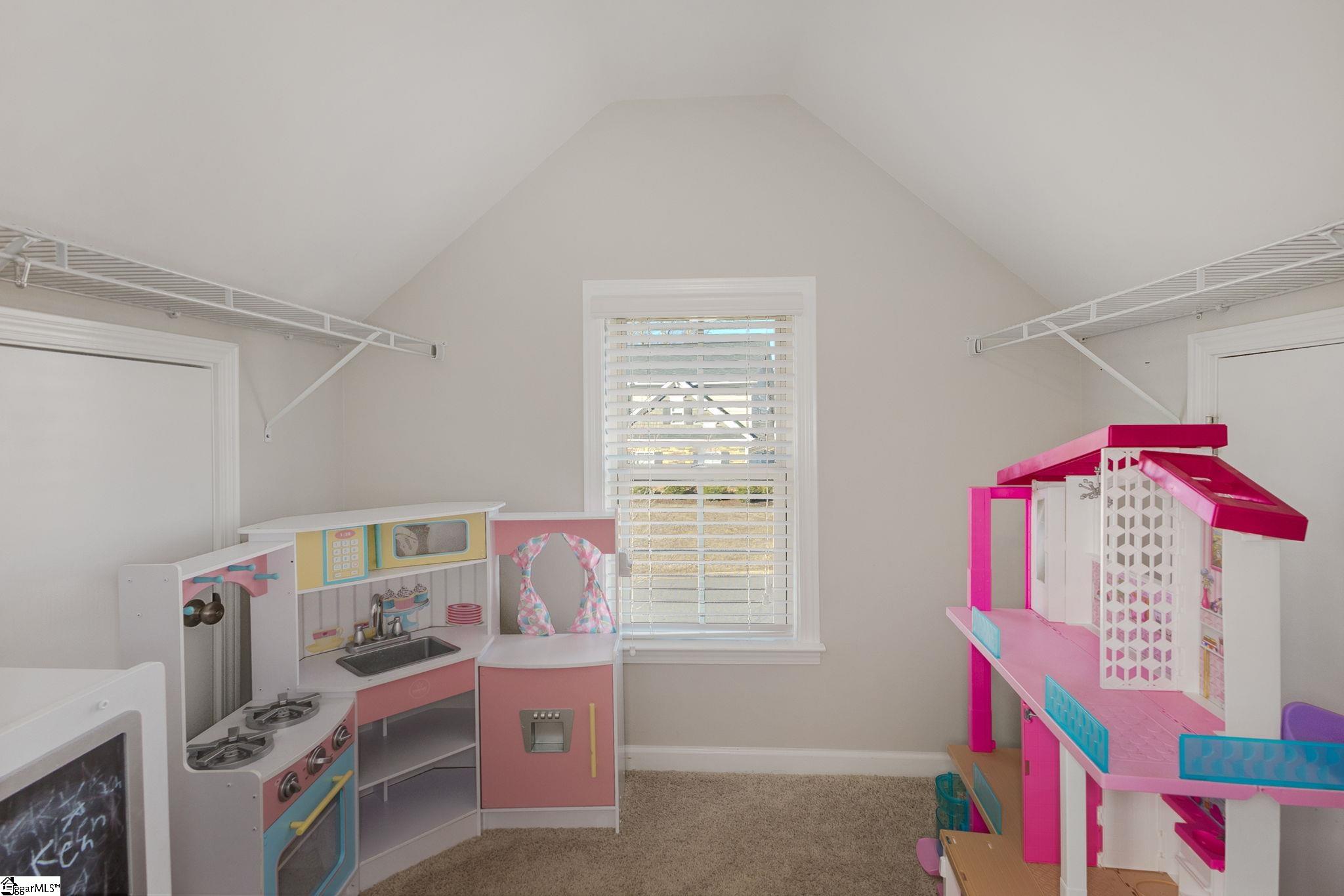 352 Avendell Drive photo 26