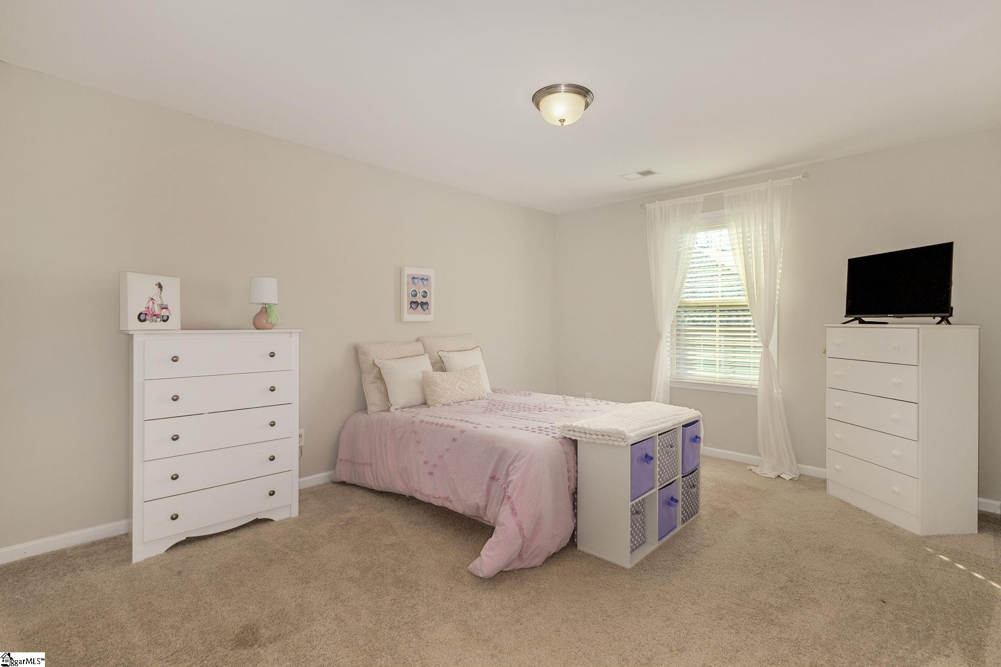 352 Avendell Drive photo 28
