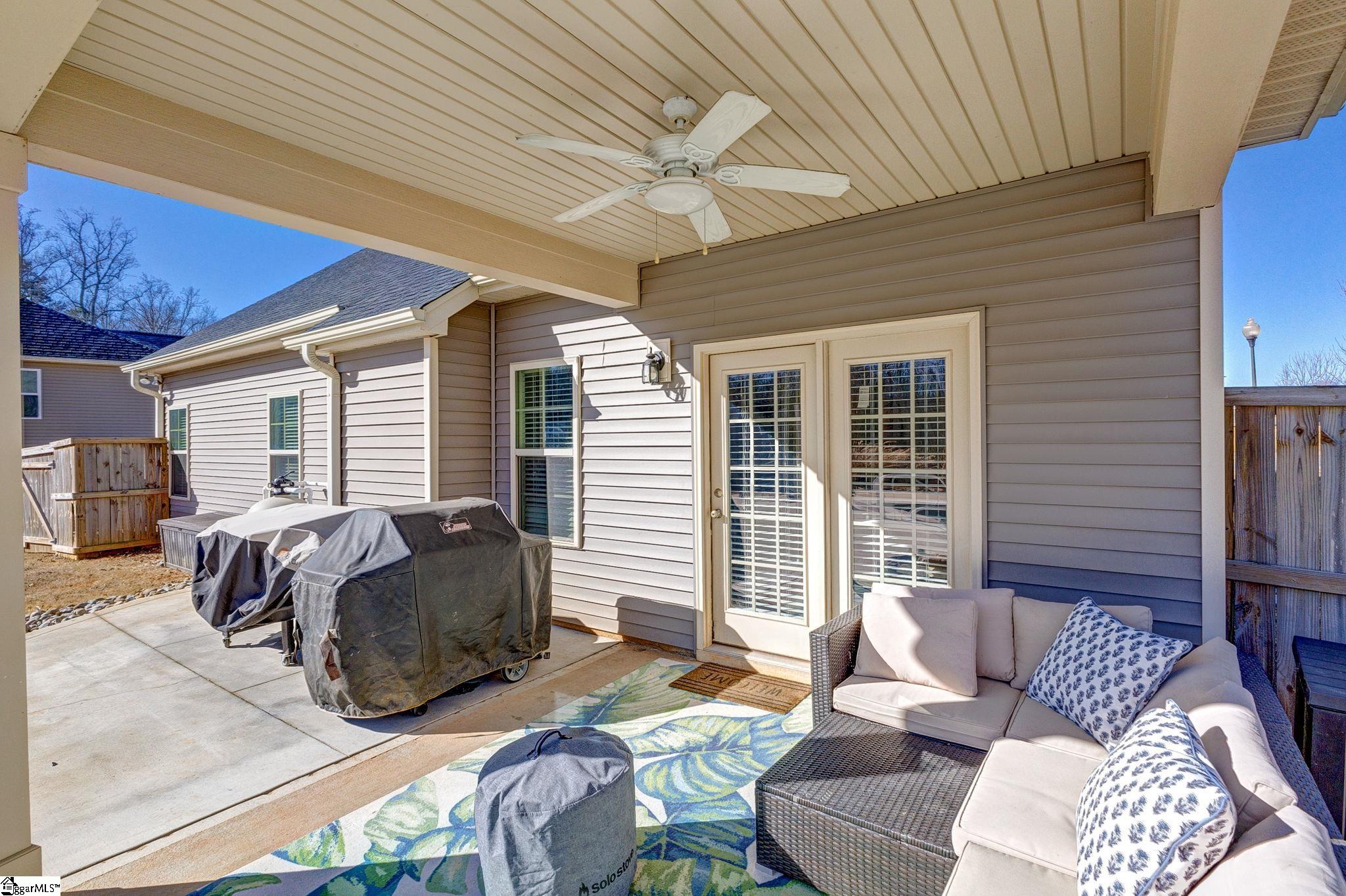 352 Avendell Drive photo 34