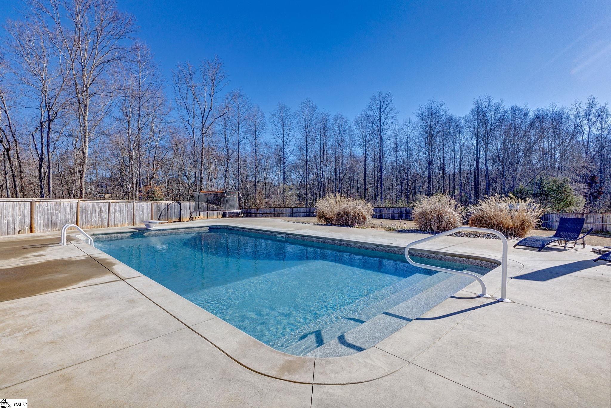 352 Avendell Drive photo 36