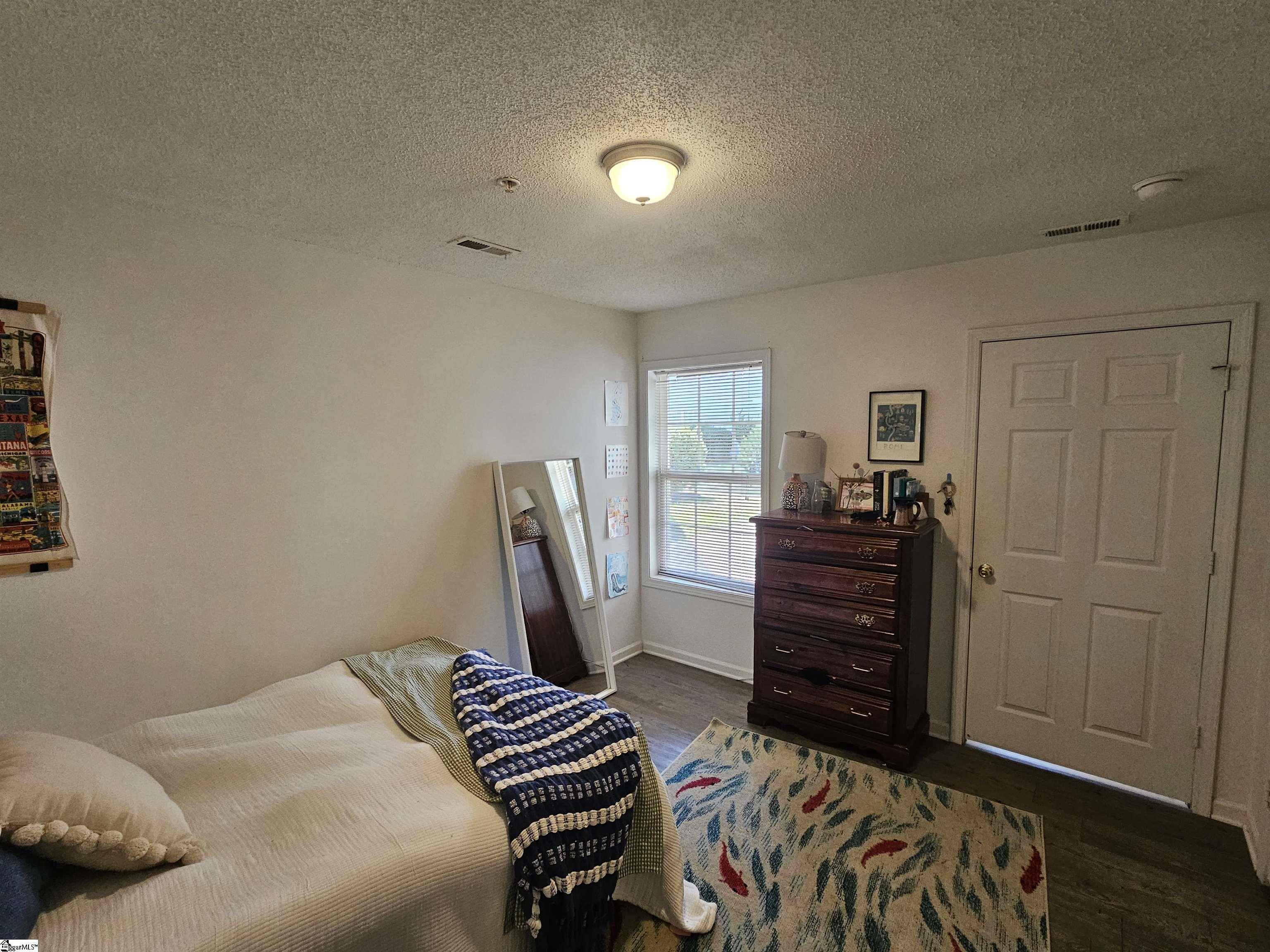 192 Universtiy Village Drive photo 9