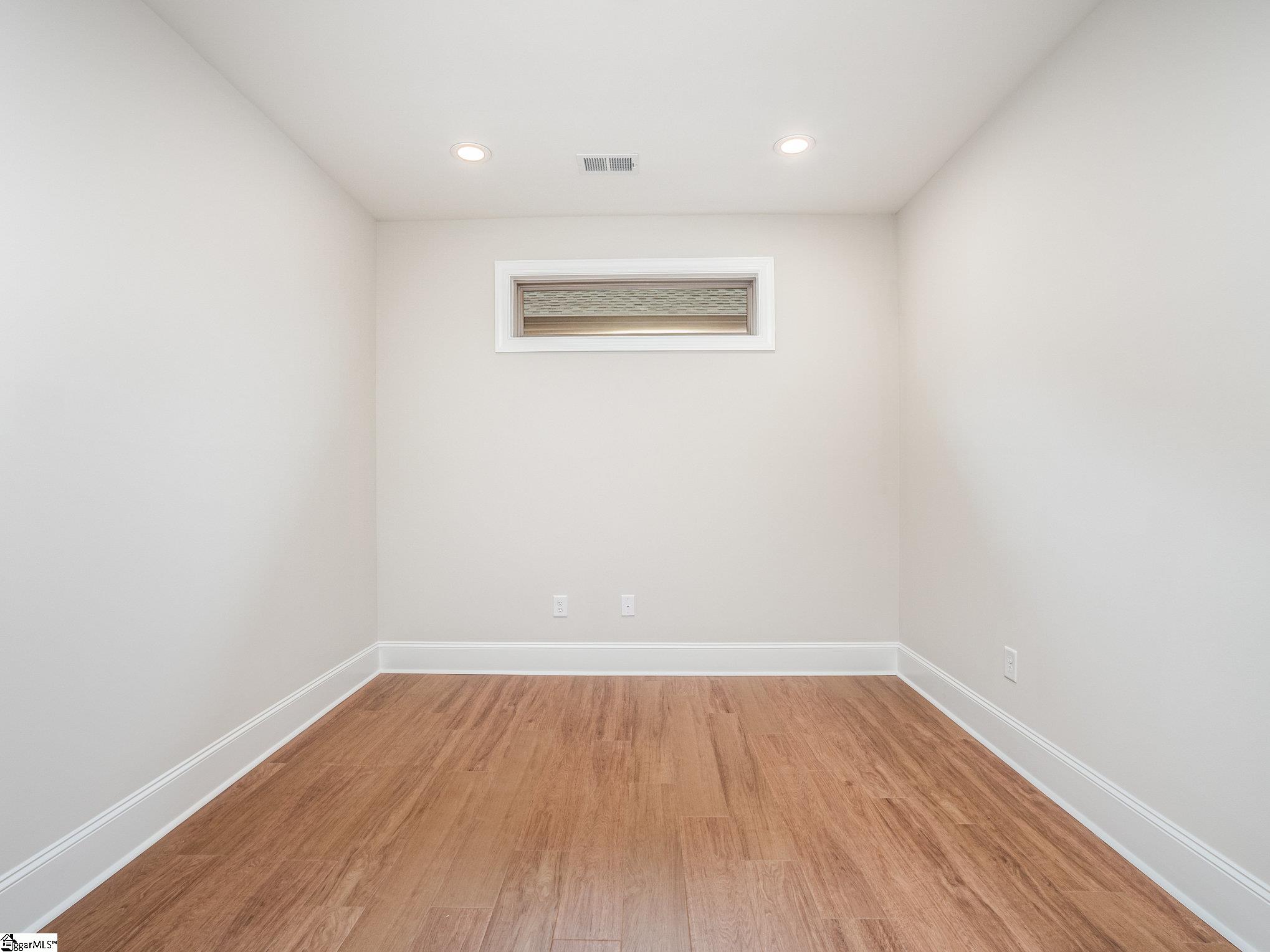 528 Lifescape Lane photo 17