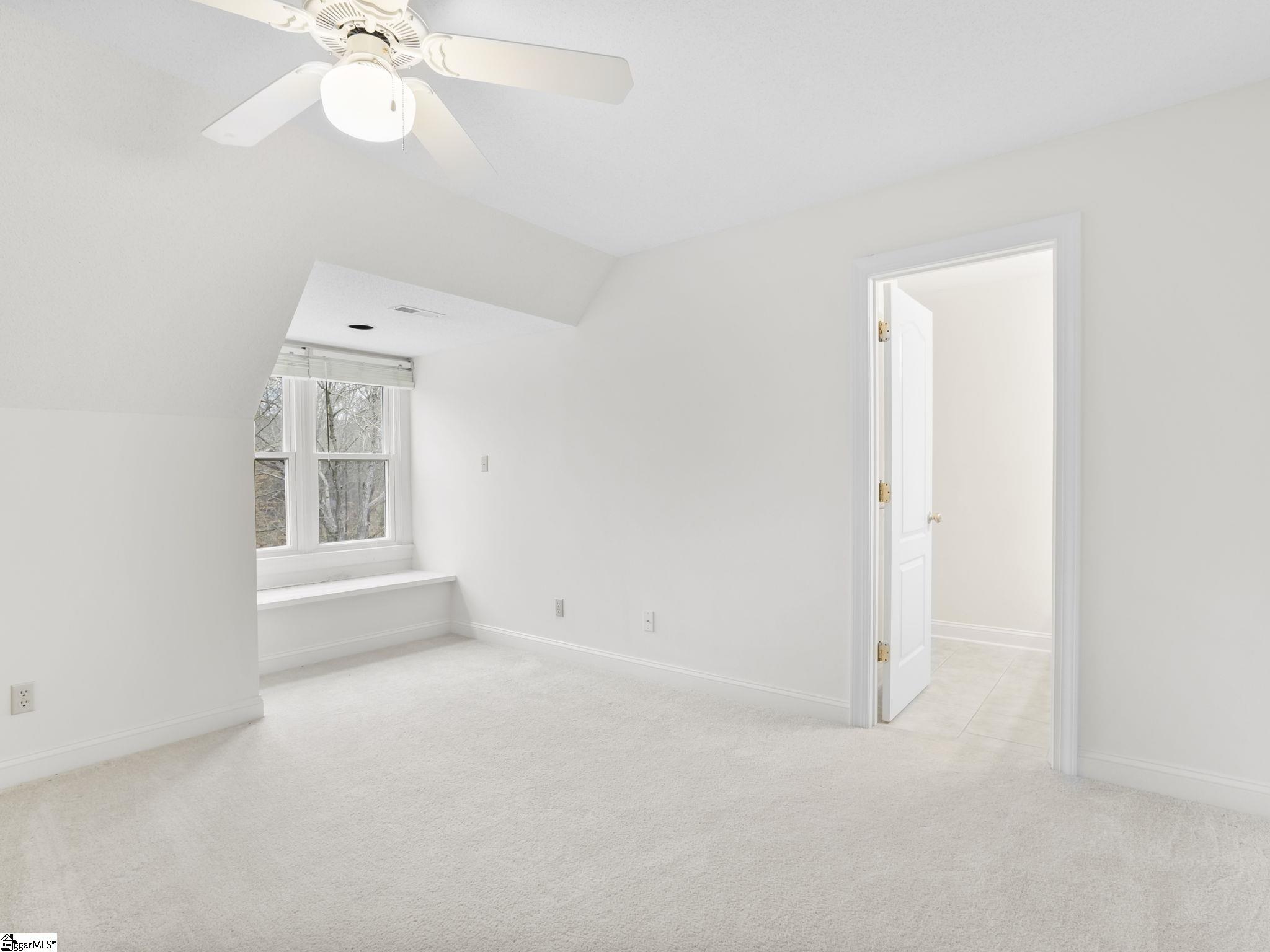 10 Torrey Pine Court Spartanburg, SC 29306-6641