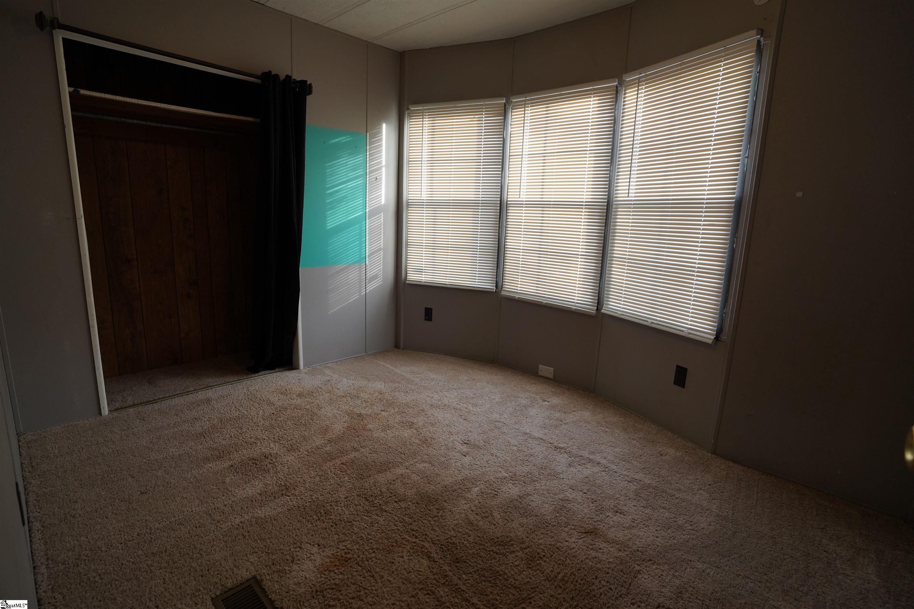 416 Bulls Road, Taylors, SC, 29687