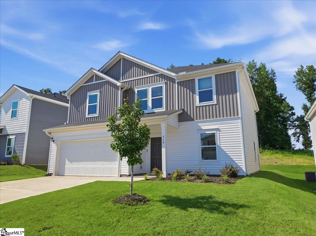 910 Rising Oak Court