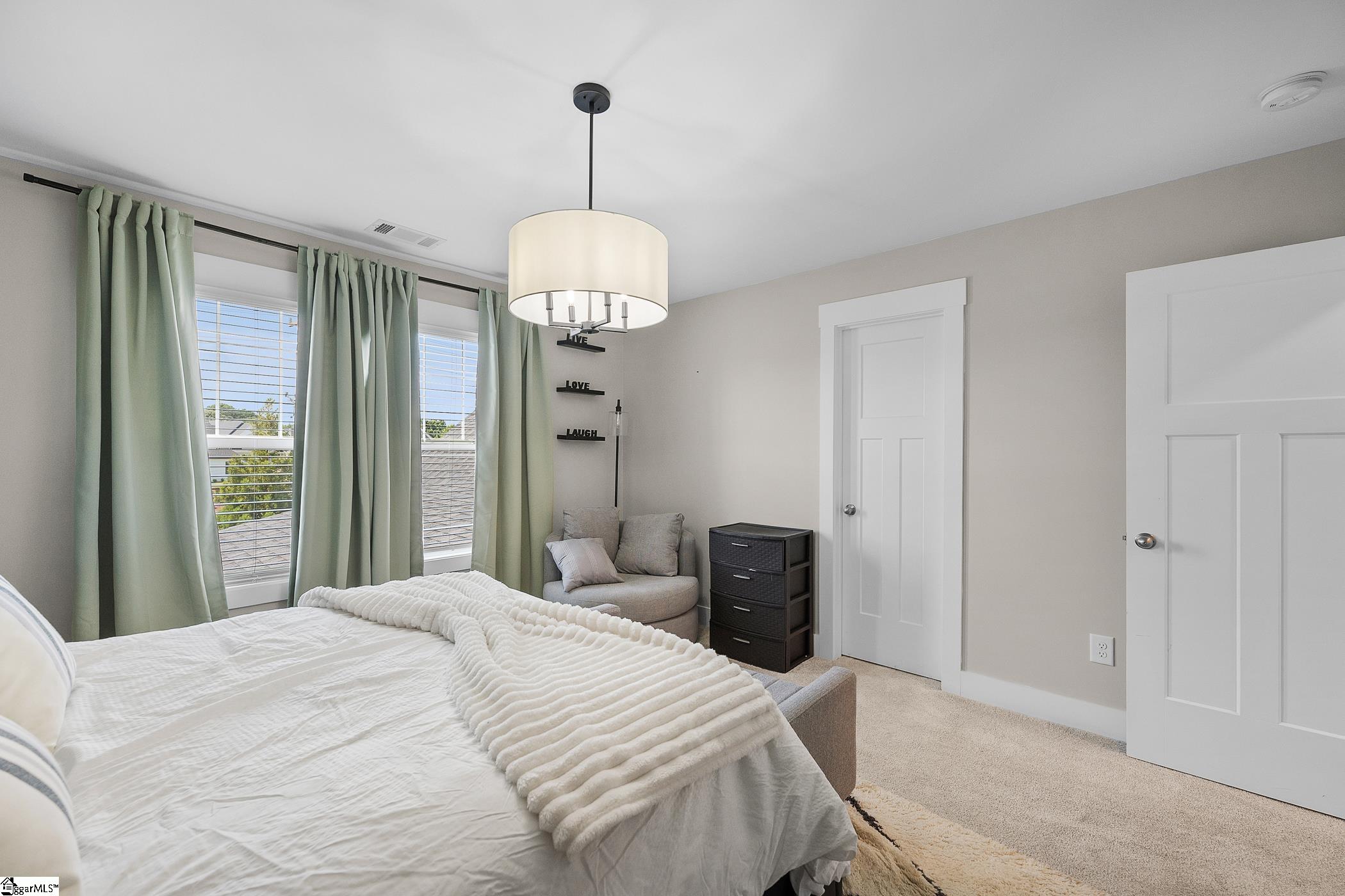 569 Fenwick Drive Woodruff, SC 29388