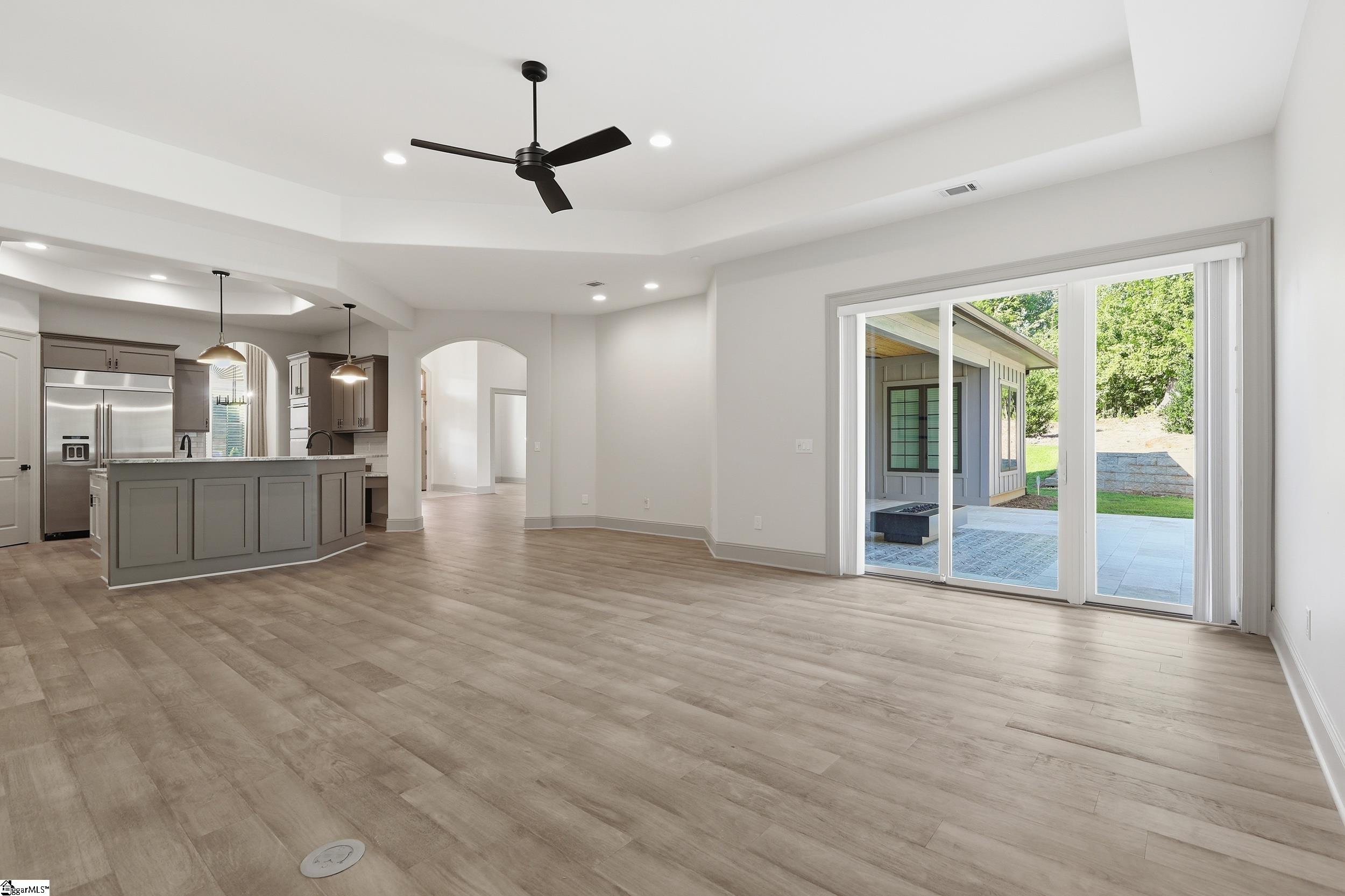 909 Pelham Road, Greenville SC 29615