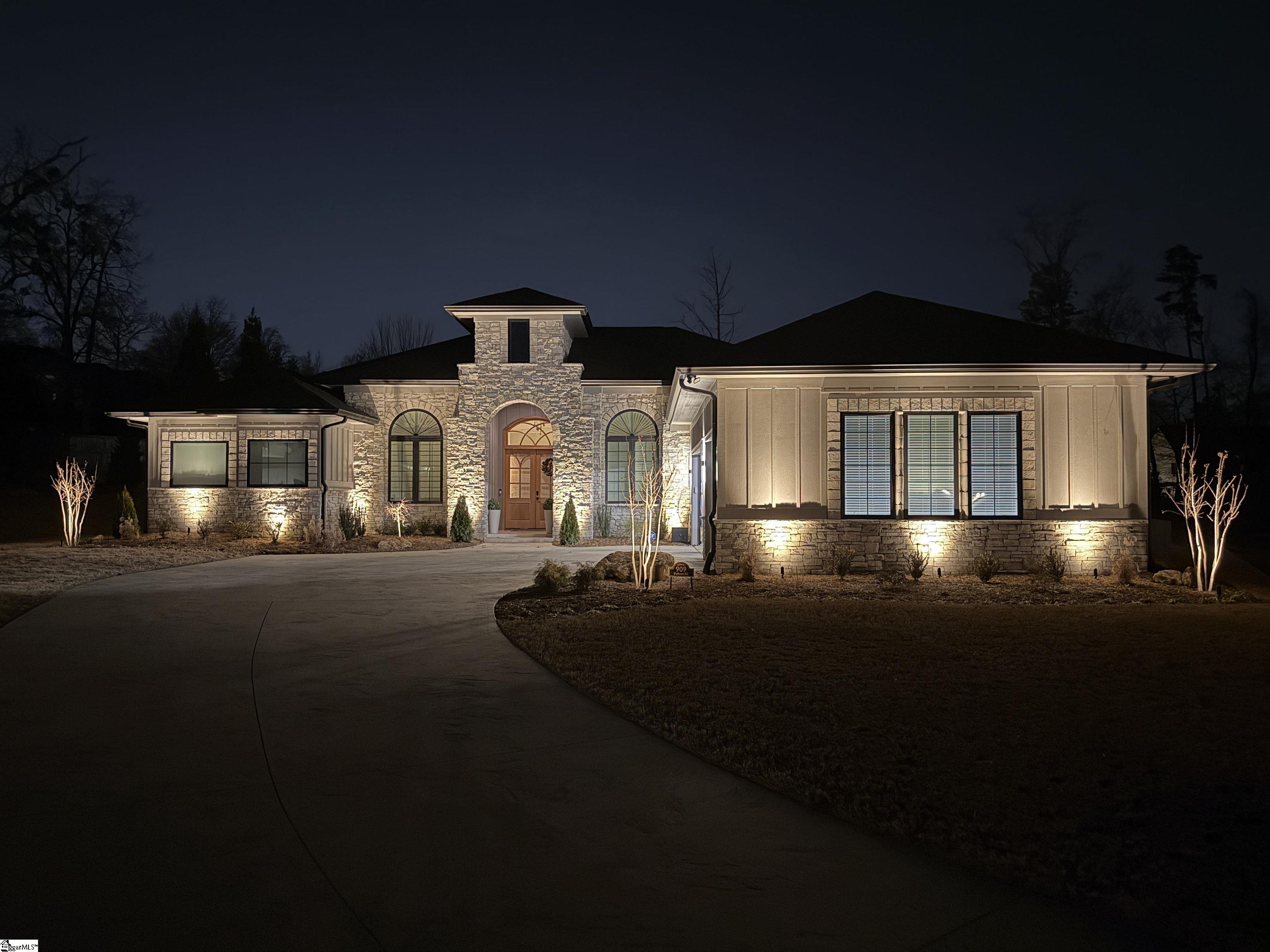 909 Pelham Road, Greenville SC 29615