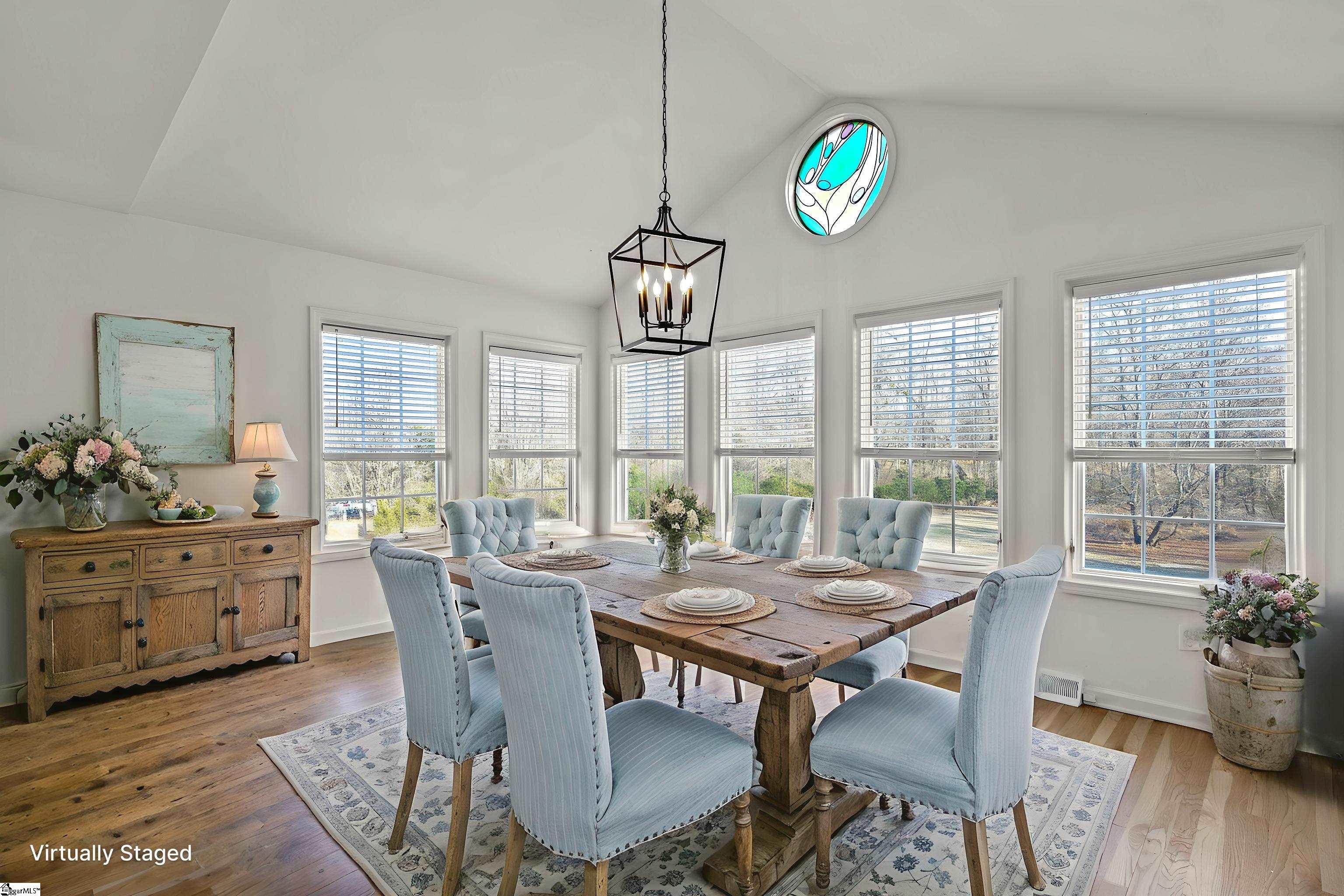 1 Sweetbriar Court photo 13