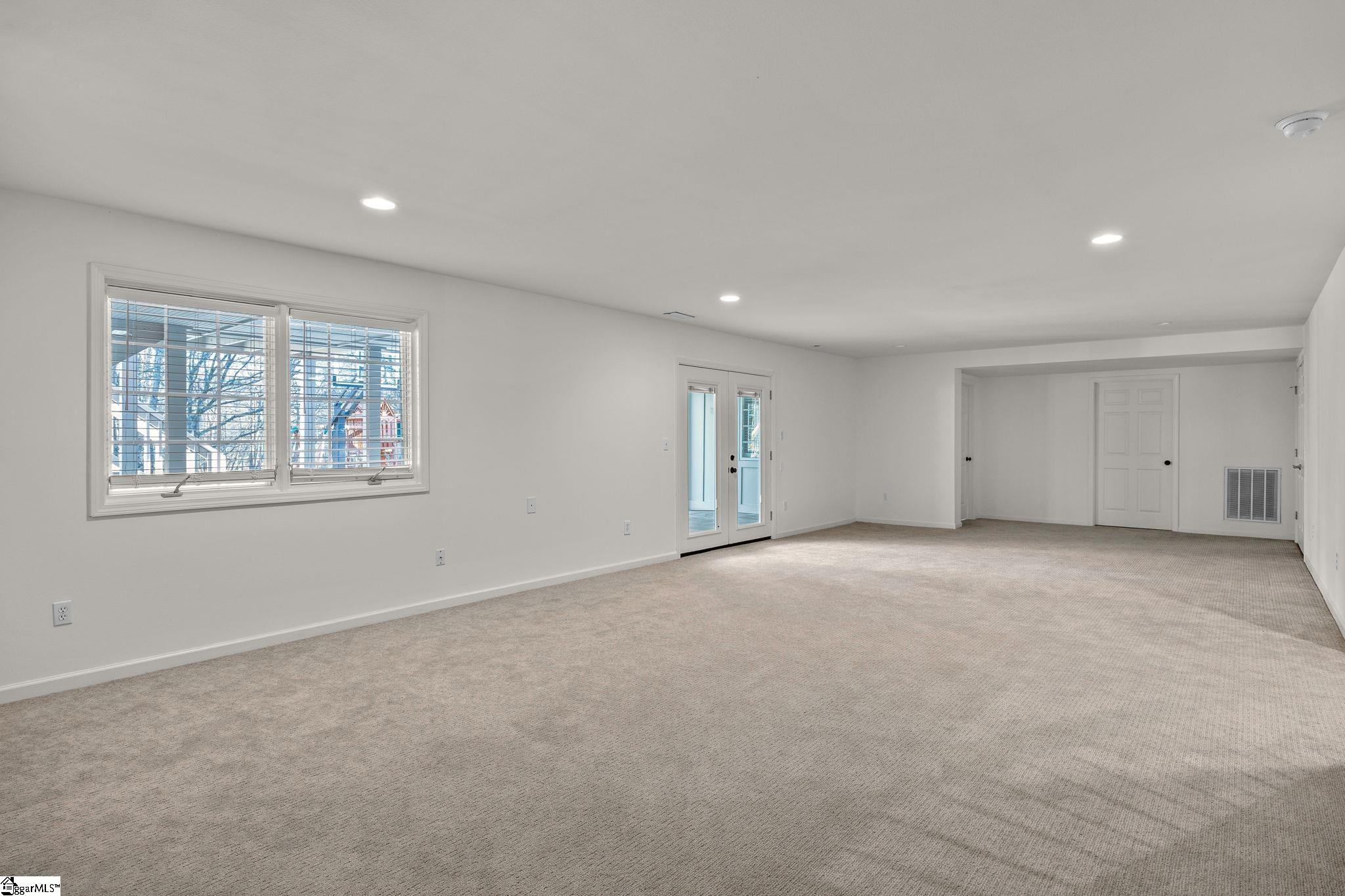 1 Sweetbriar Court photo 27
