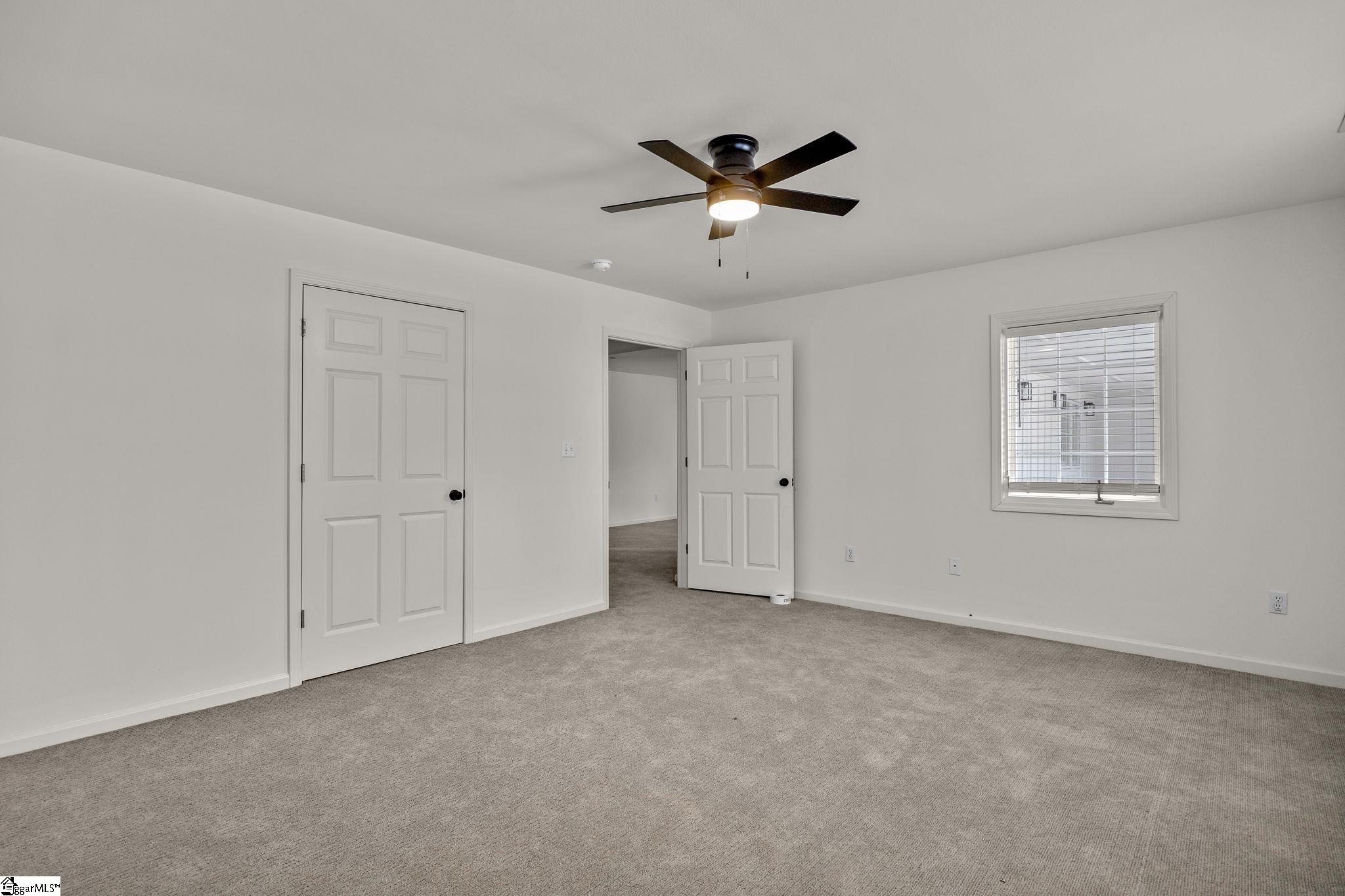 1 Sweetbriar Court photo 39