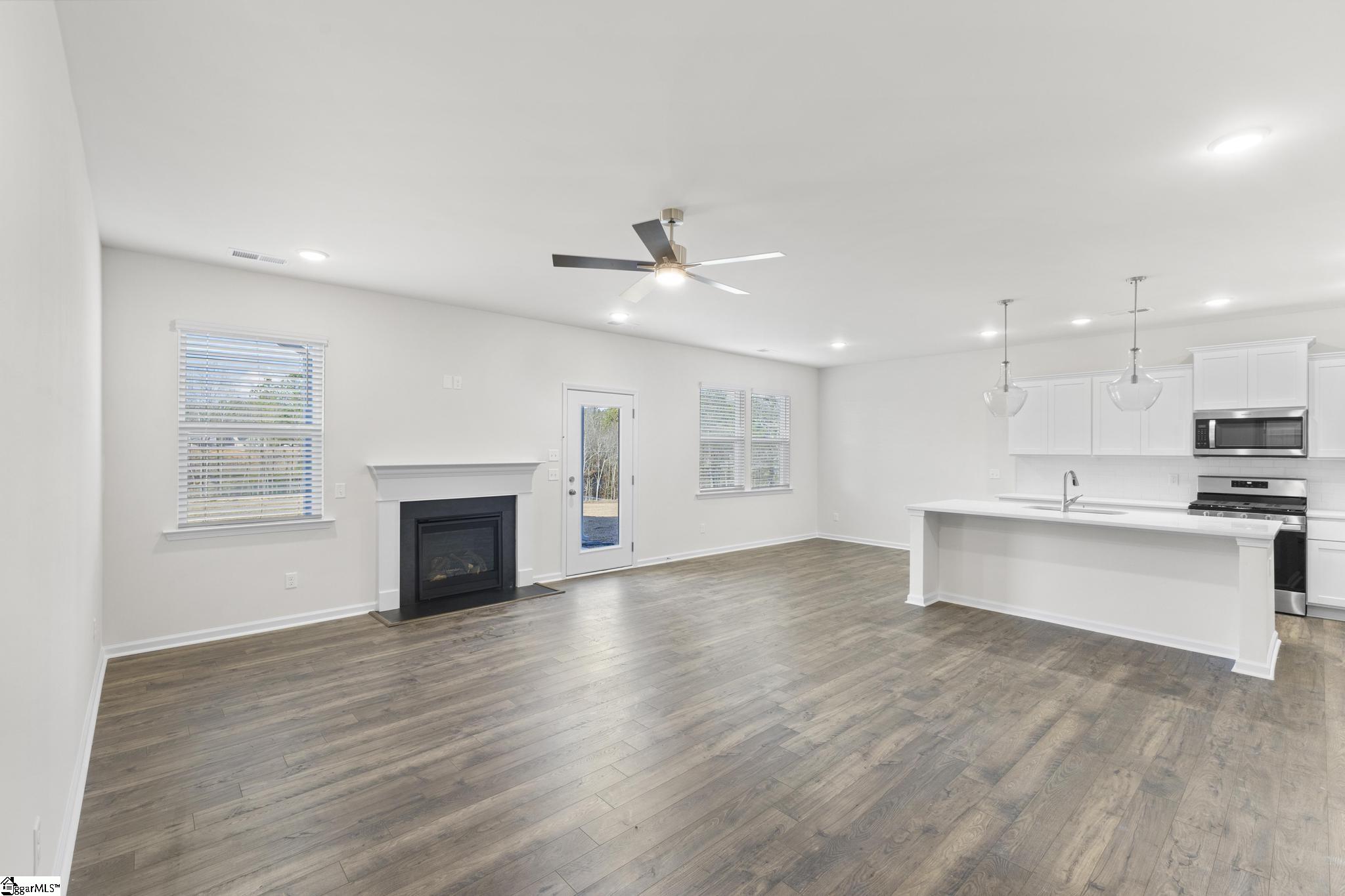 115 Terpack Court Gray Court, SC 29645