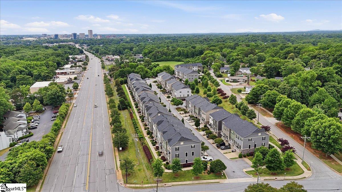 52 Itasca Drive Greenville, SC 29609