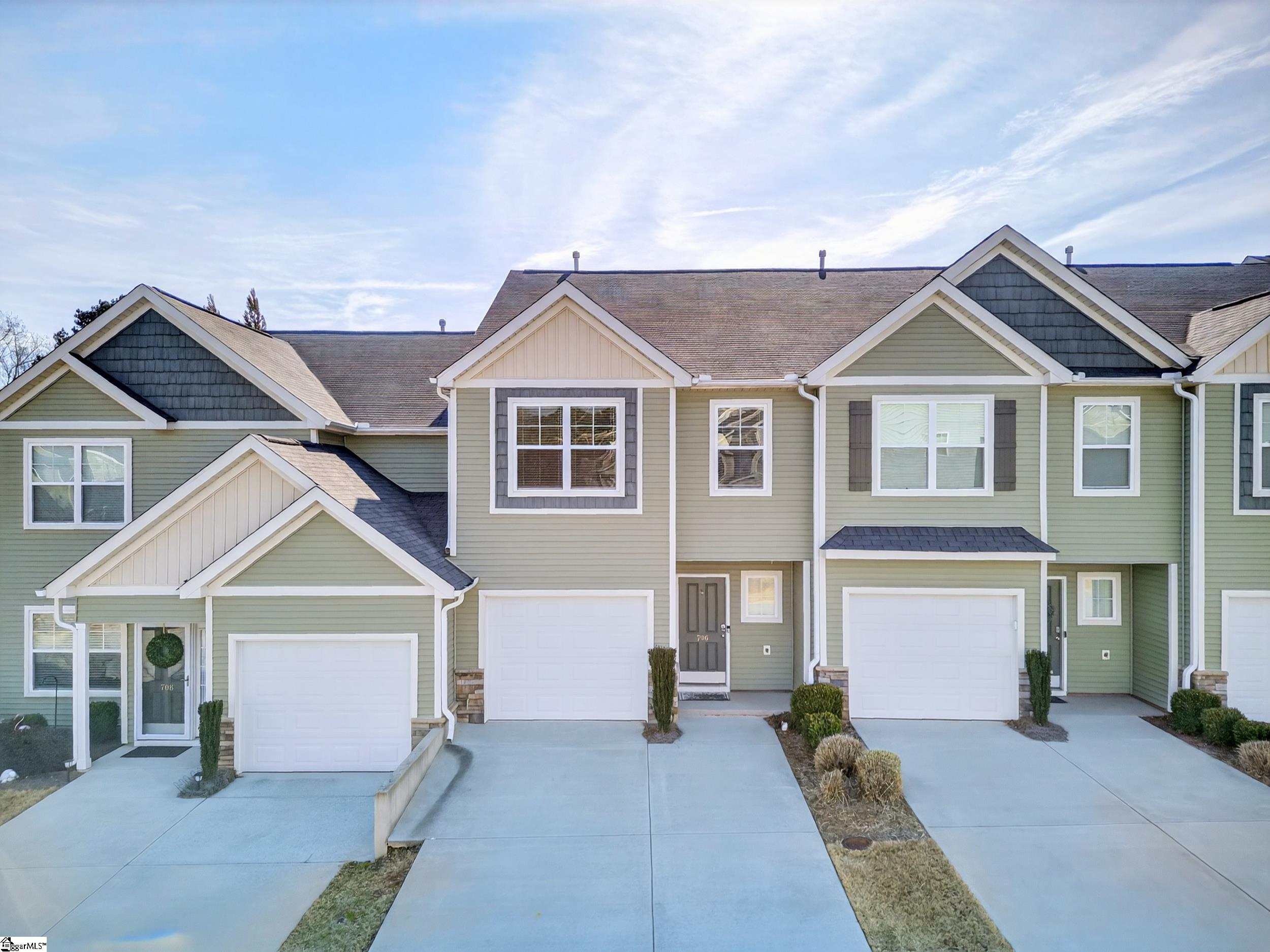 706 Elmbrook Drive Simpsonville, SC 29681-5934