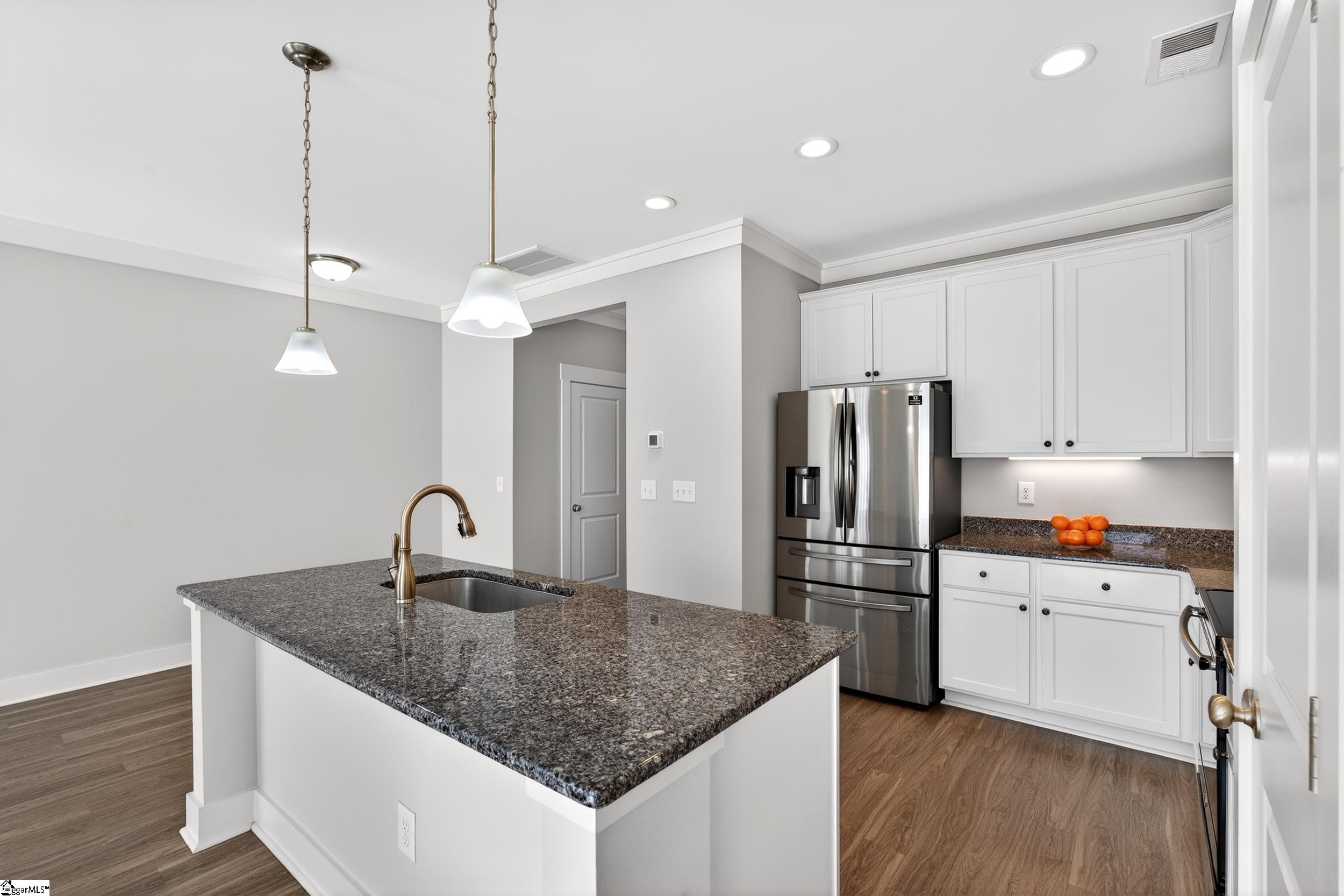706 Elmbrook Drive Simpsonville, SC 29681-5934
