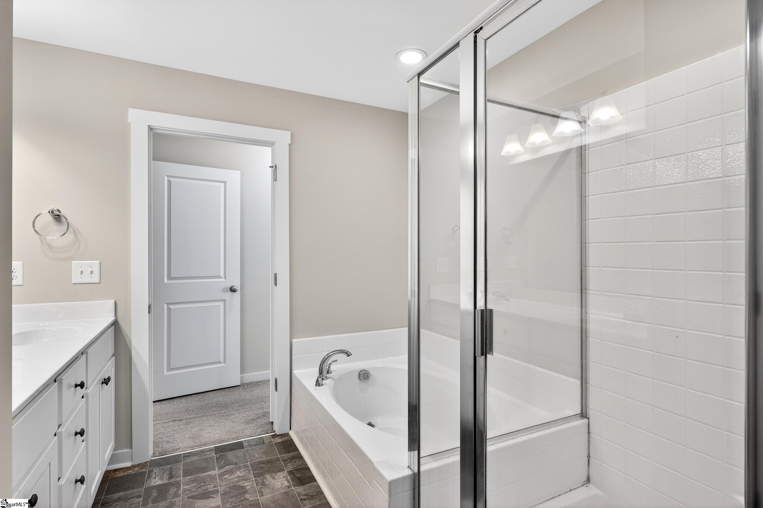 706 Elmbrook Drive Simpsonville, SC 29681-5934