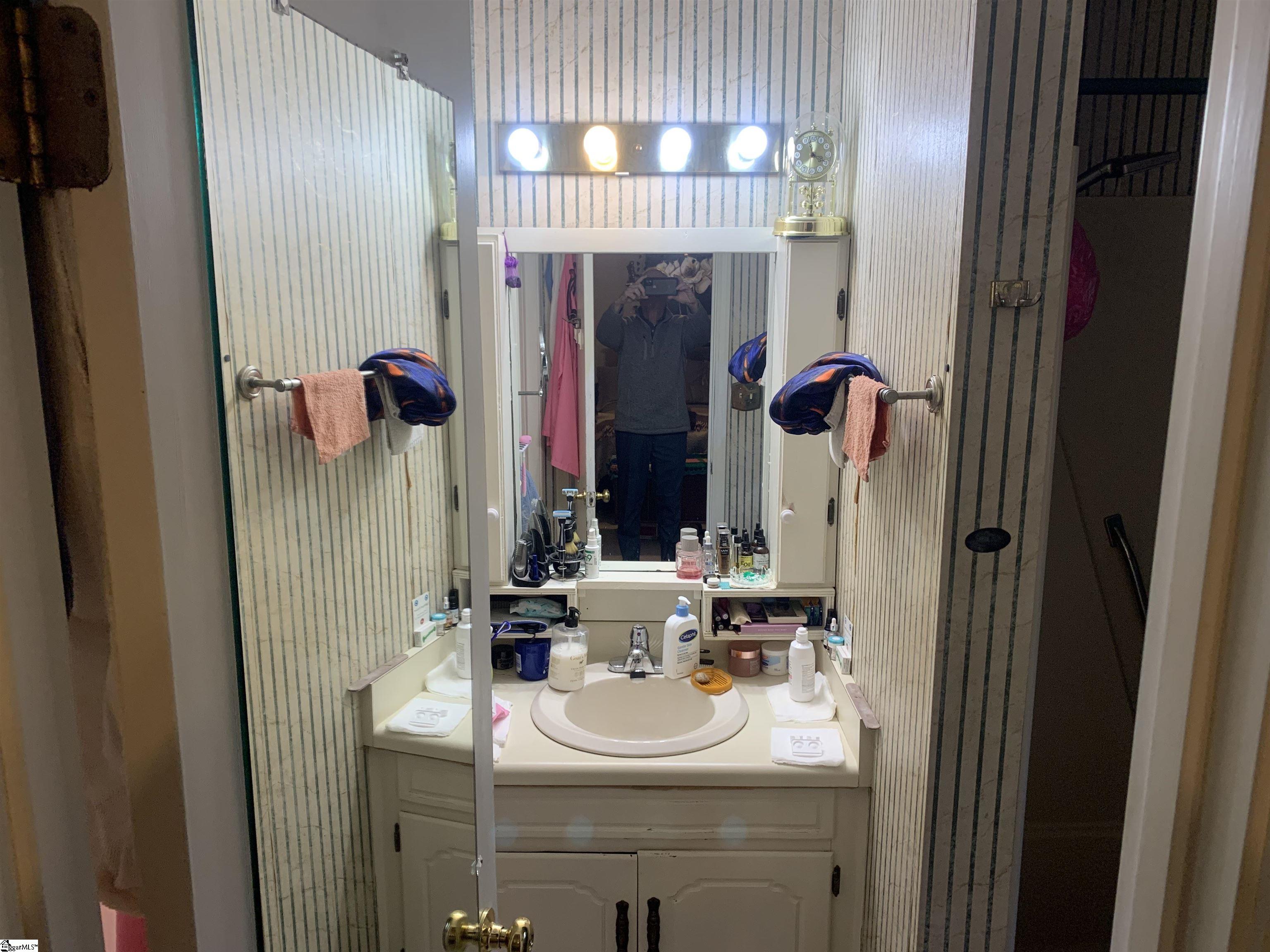 201 Knollwood Drive, Anderson, SC, 29625