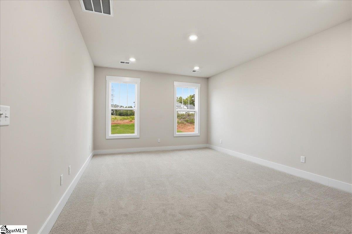 1014 Fox Hollow Street Spartanburg, SC 29303