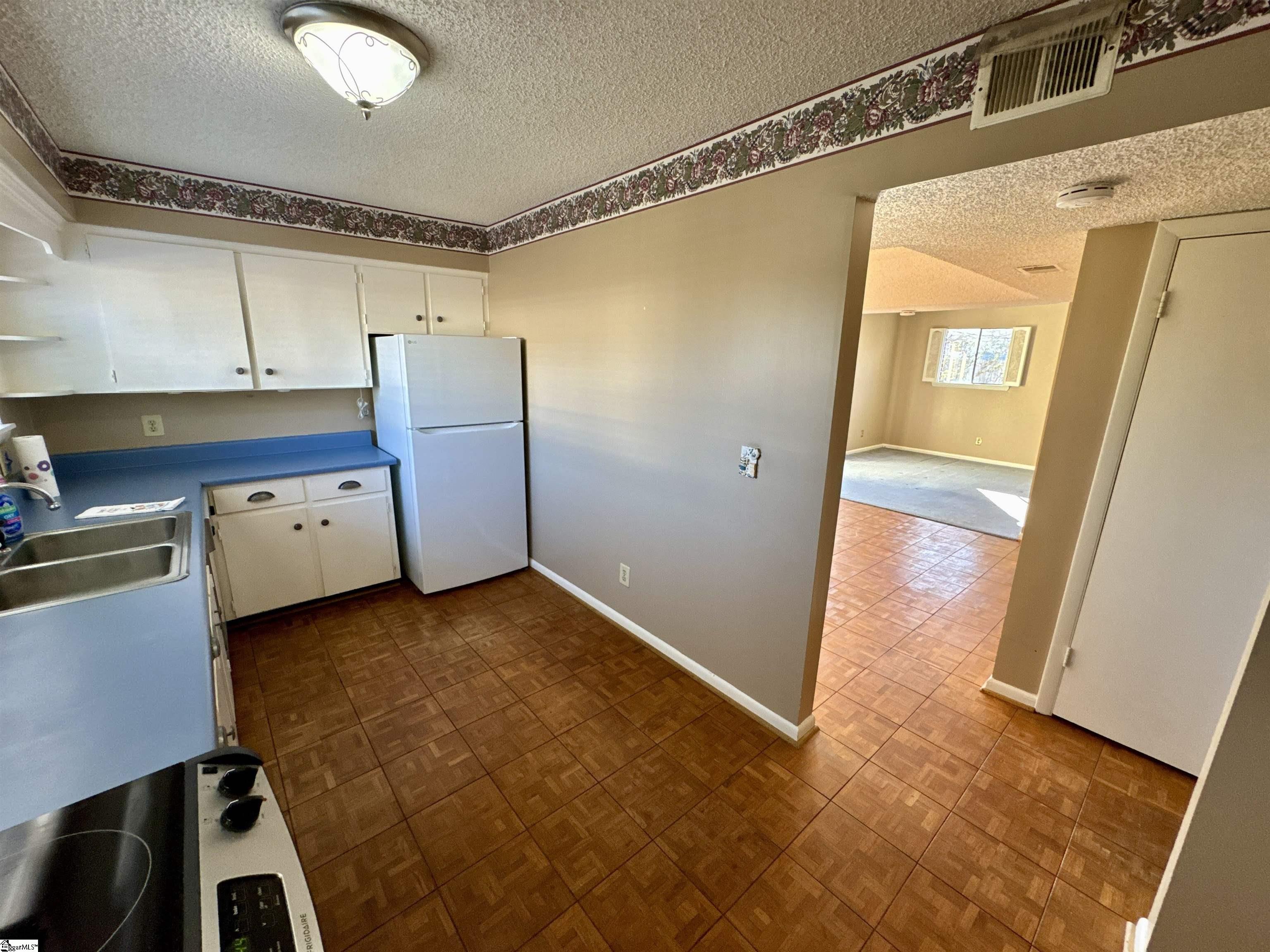 17 Briargate Place Greenville, SC 29615