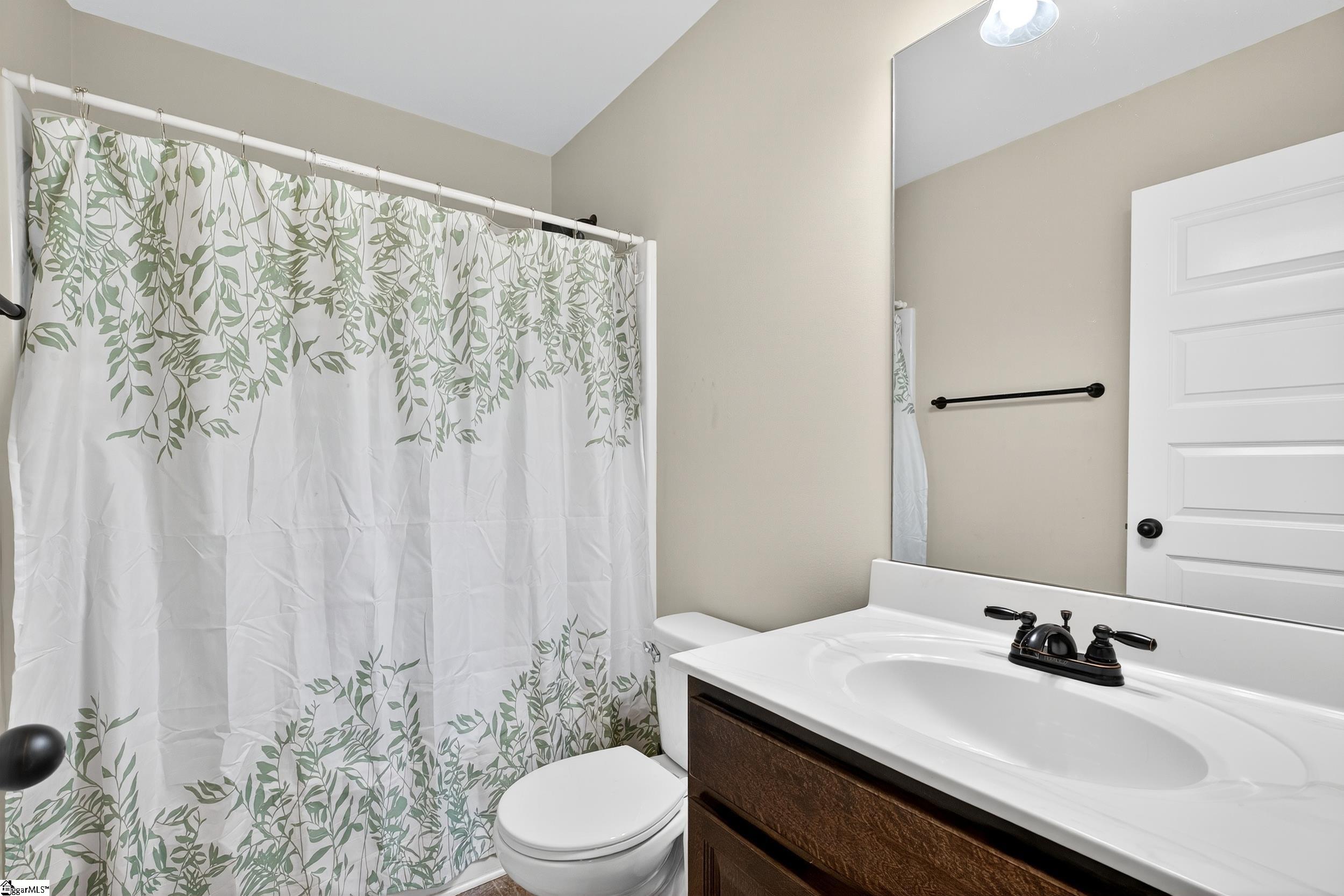 207 E Deer Drive Greenville, SC 29611