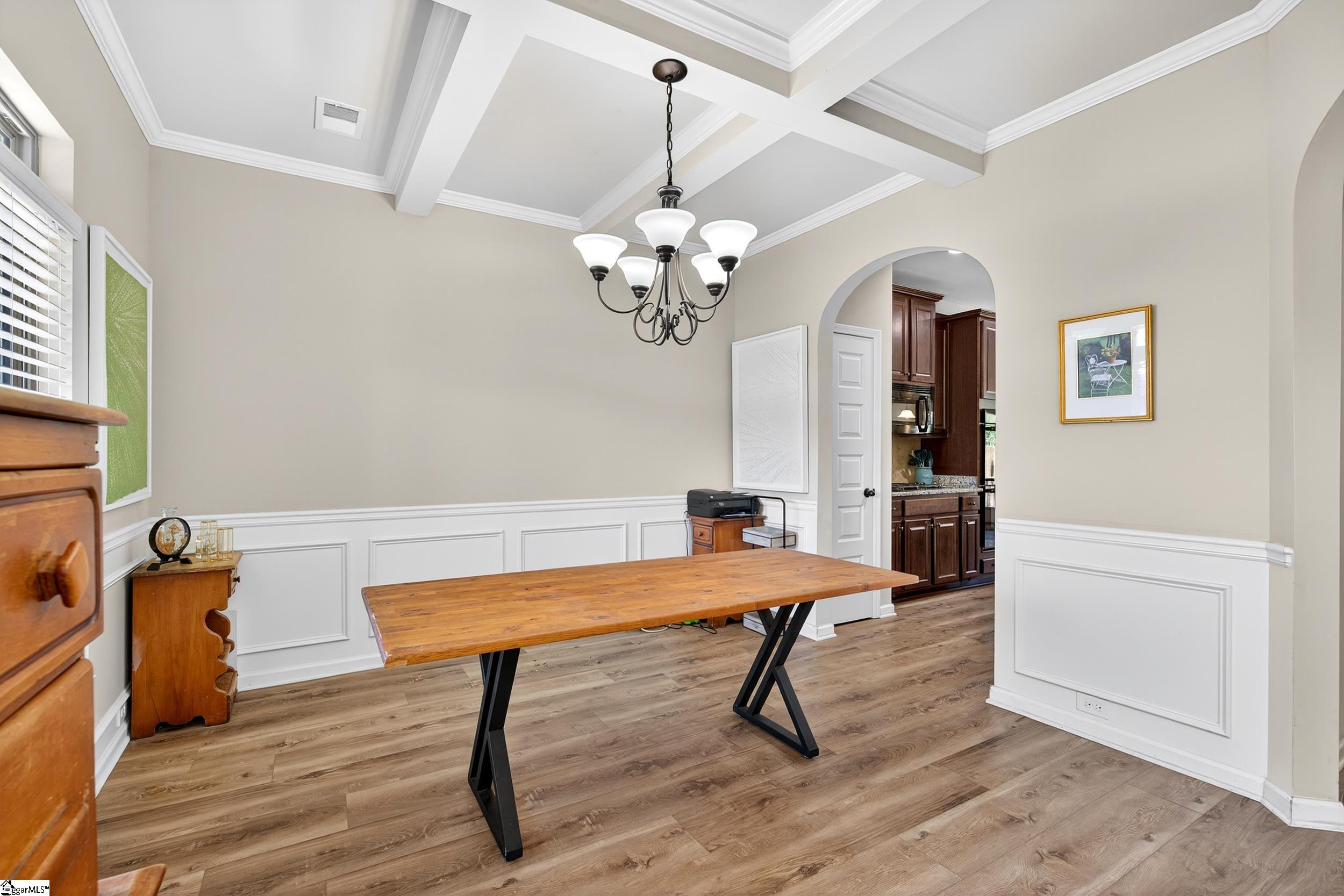 207 E Deer Drive Greenville, SC 29611