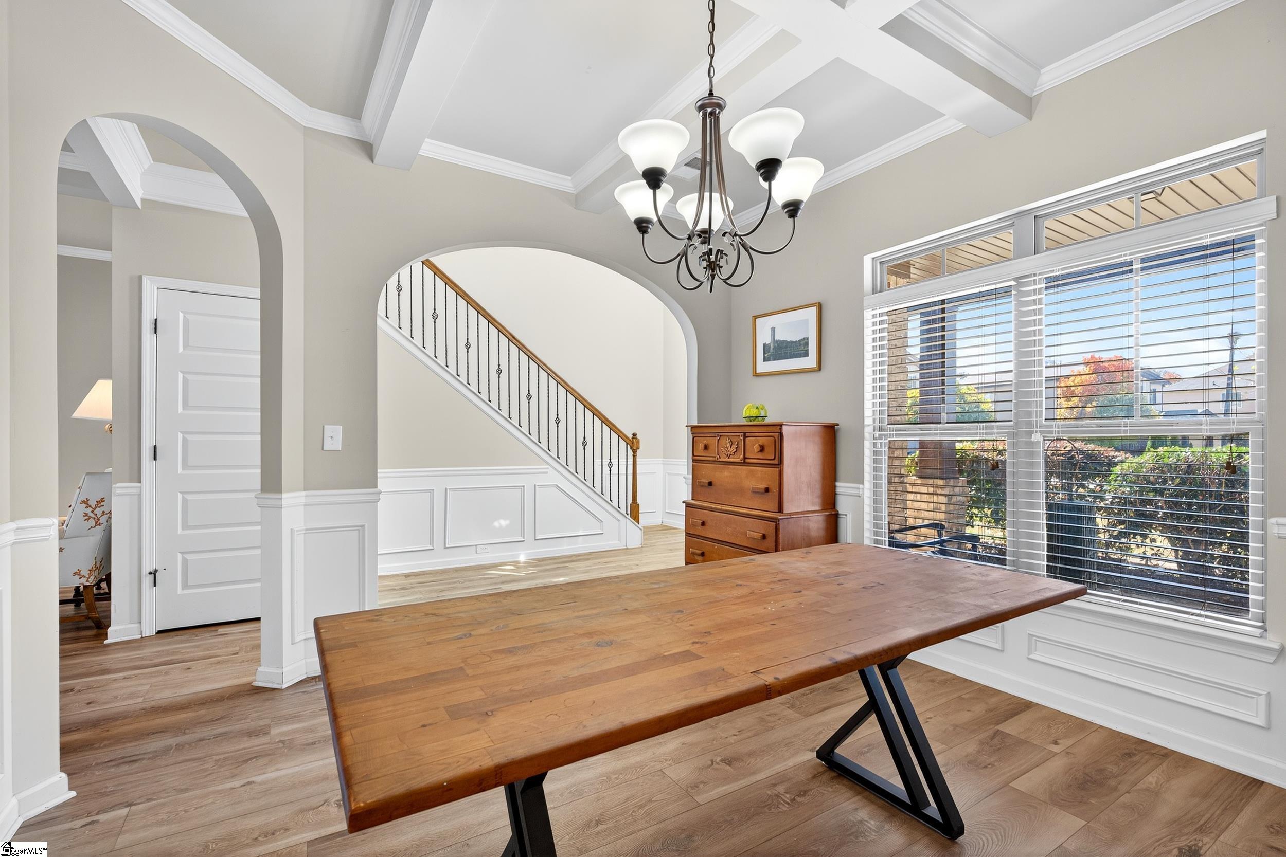 207 E Deer Drive Greenville, SC 29611