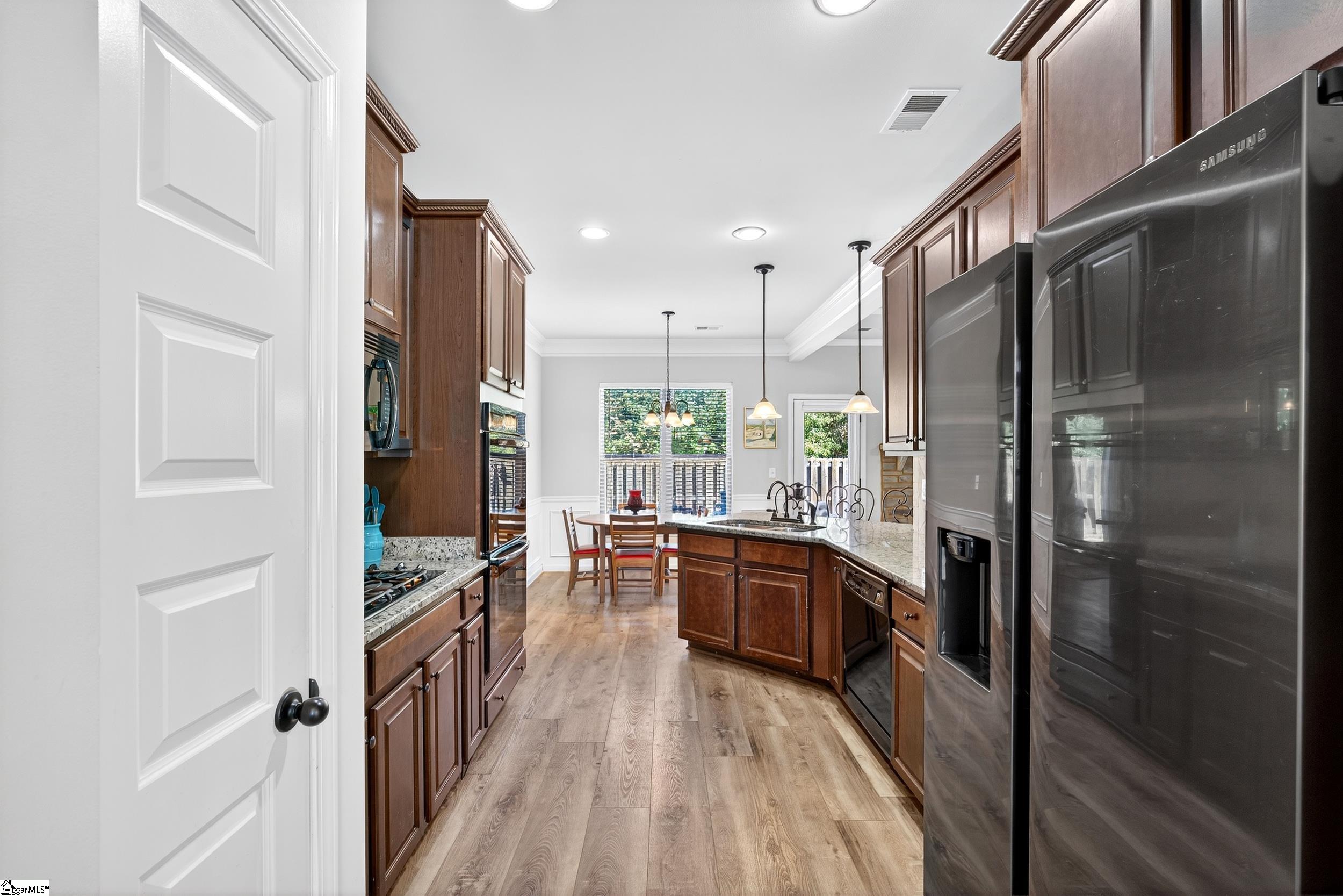 207 E Deer Drive Greenville, SC 29611