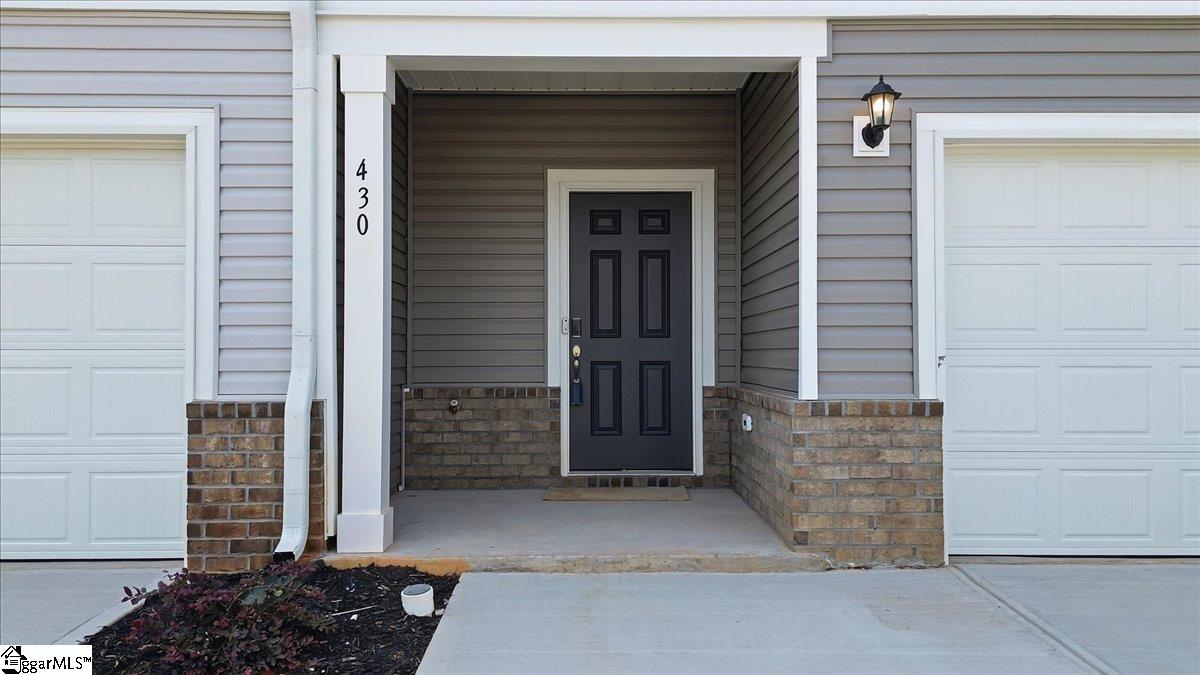 430 Blissful Court Taylors, SC 29687