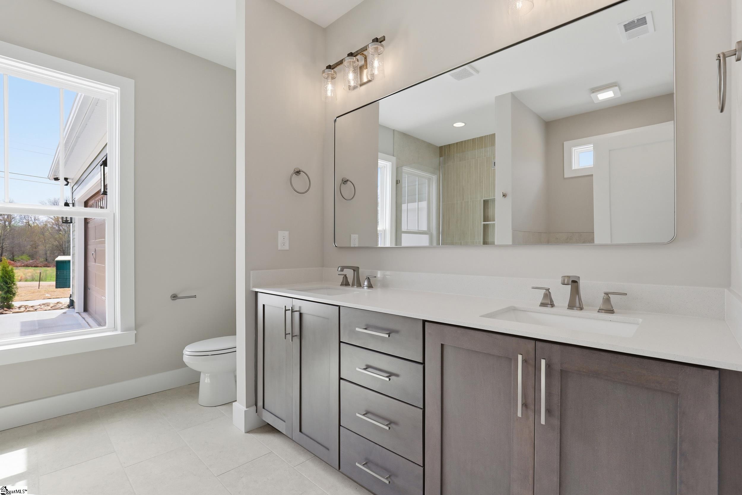 736 Stewart Gin Road Liberty, SC 29657