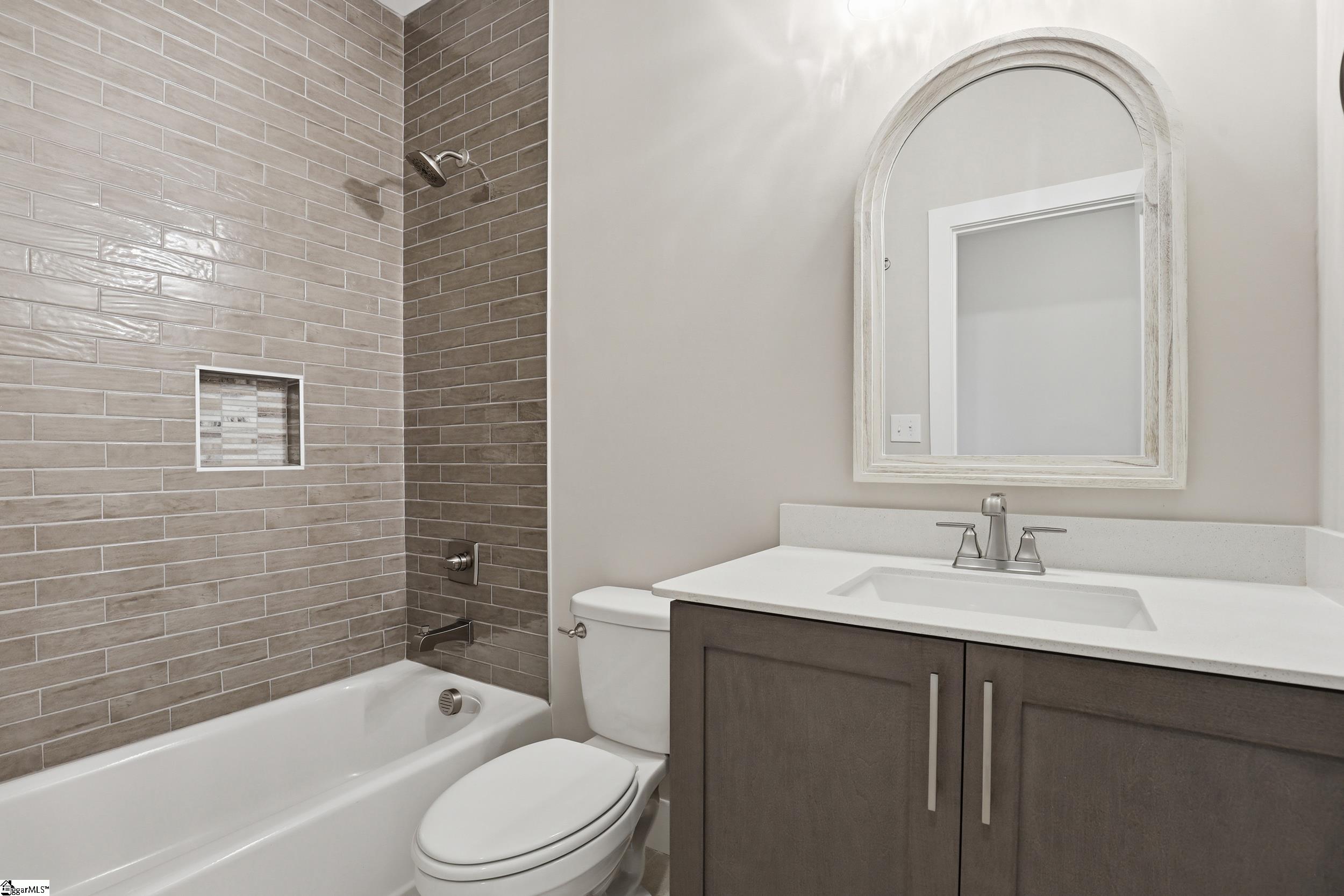 736 Stewart Gin Road Liberty, SC 29657