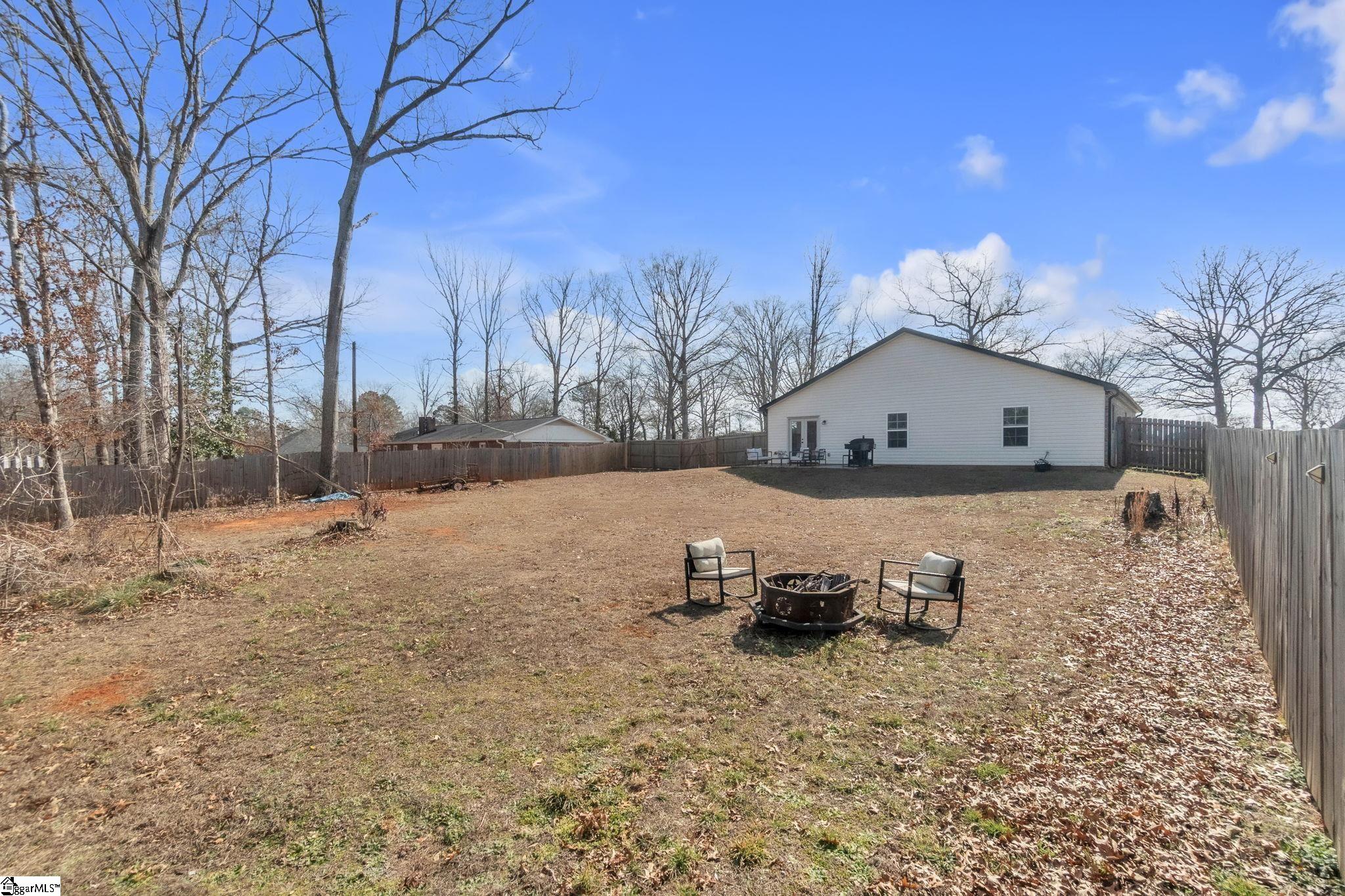 201 Lee Drive photo 24