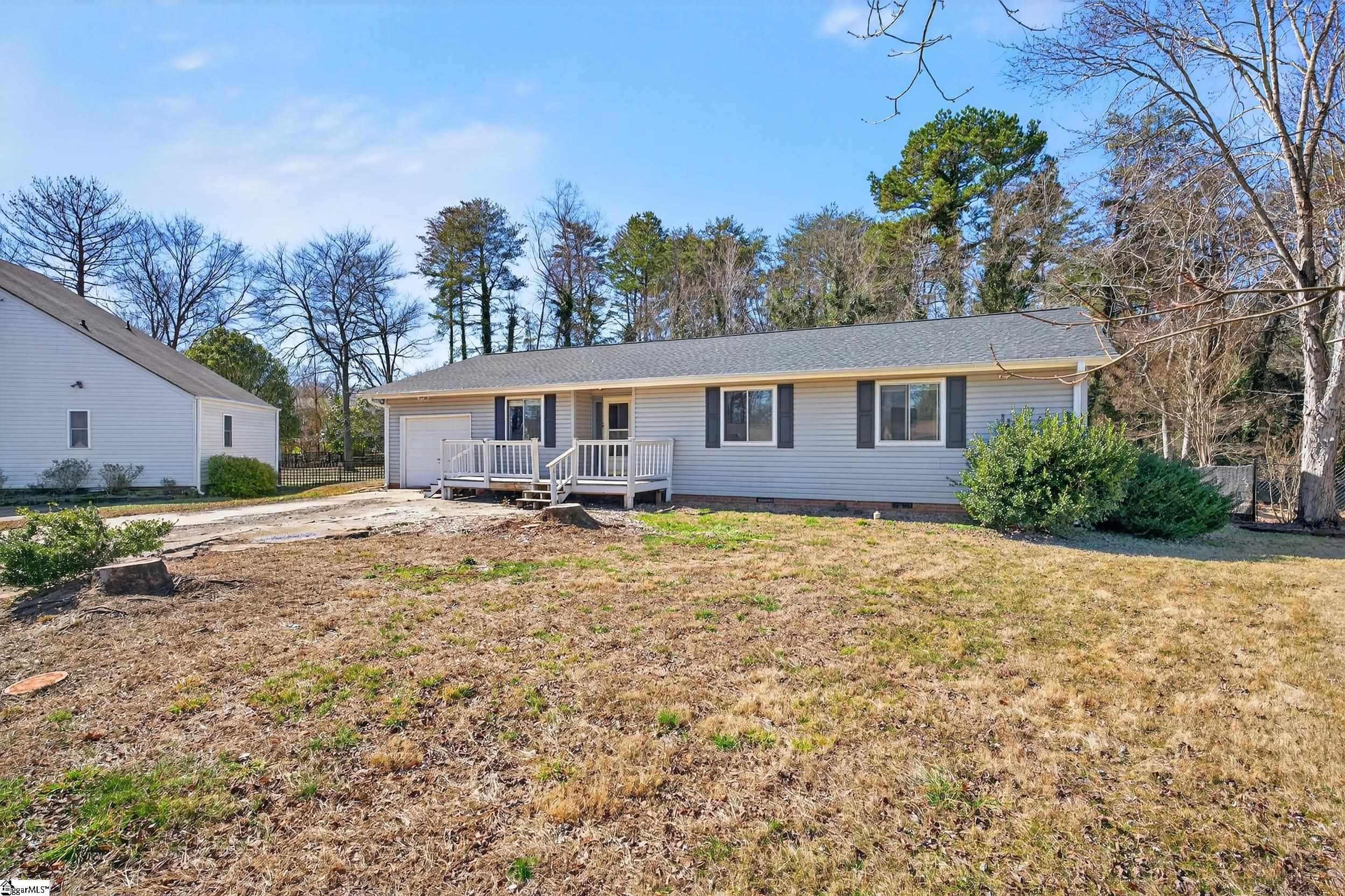 1018 Havelock Drive photo 3
