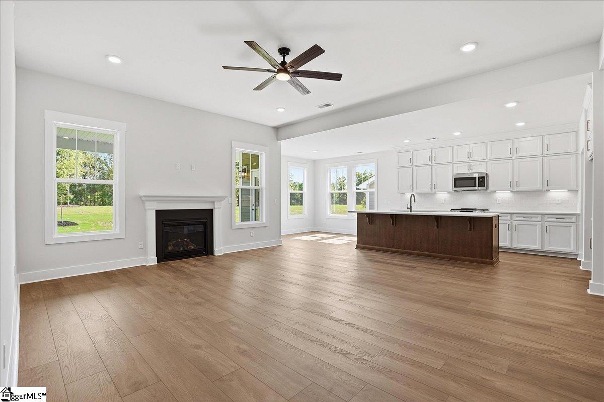 126 Mossend Street Woodruff, SC 29388