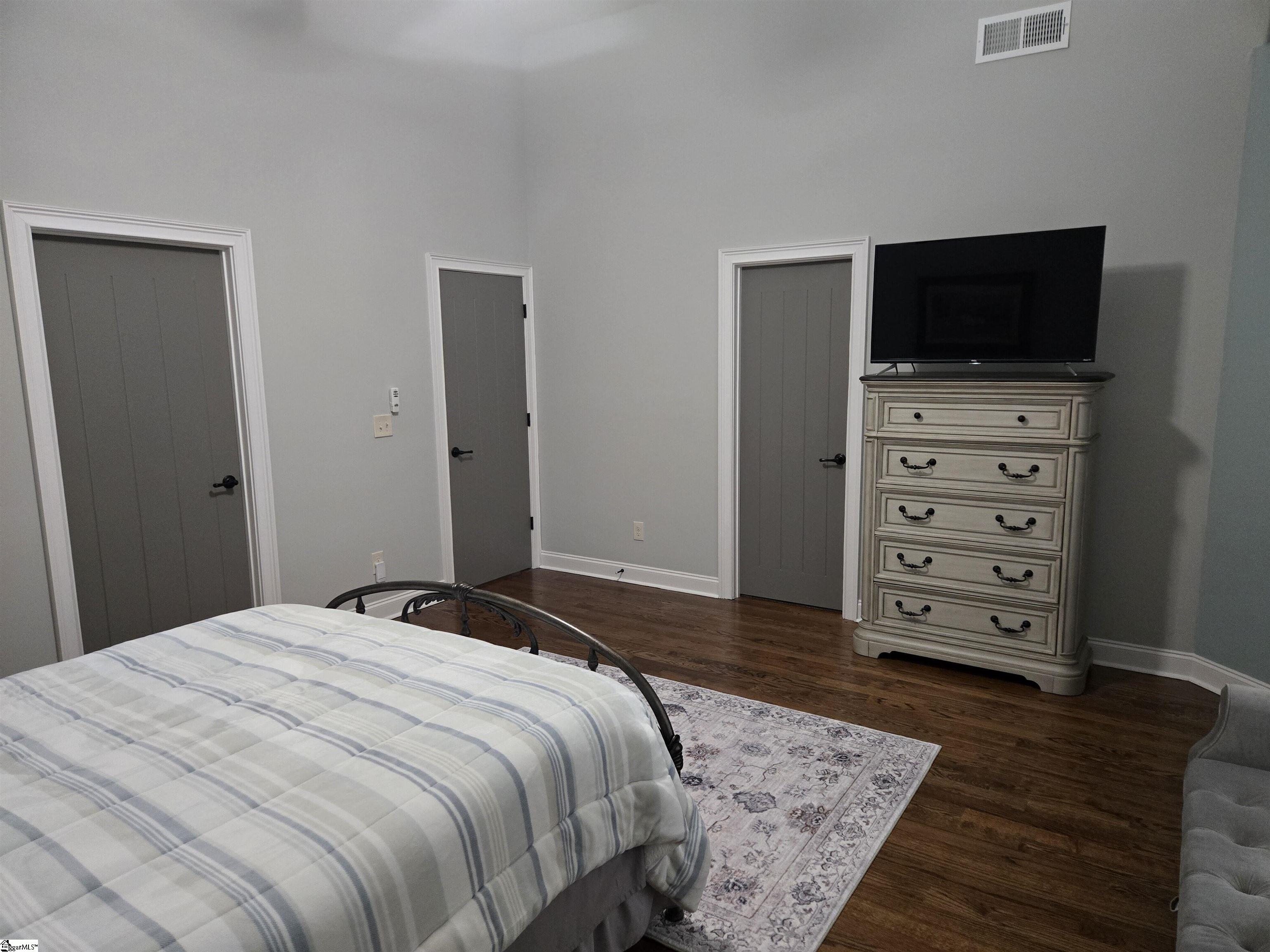 346 Laguna Lane photo 18