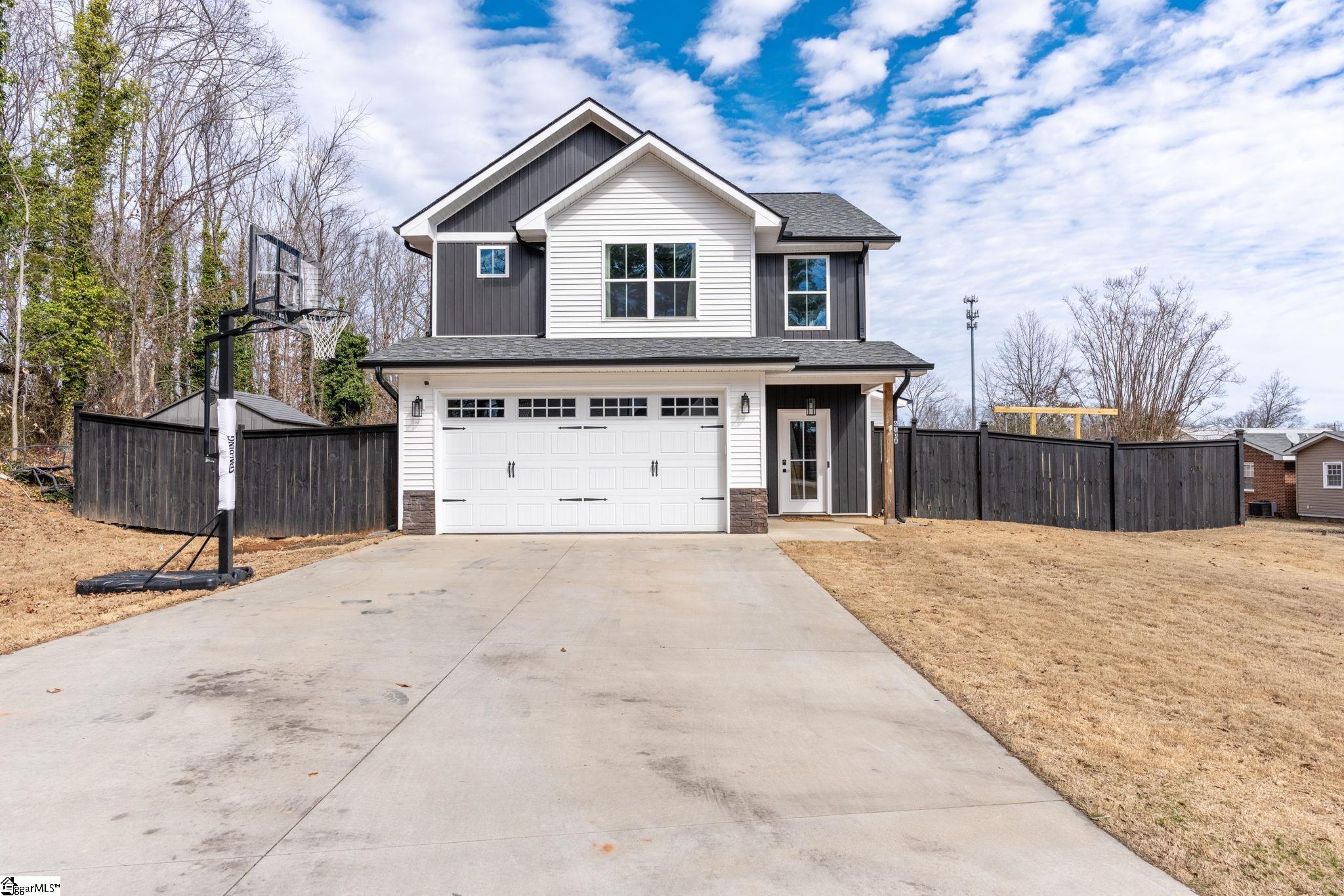 613A Old Rutherford Road, Taylors, SC, 29687