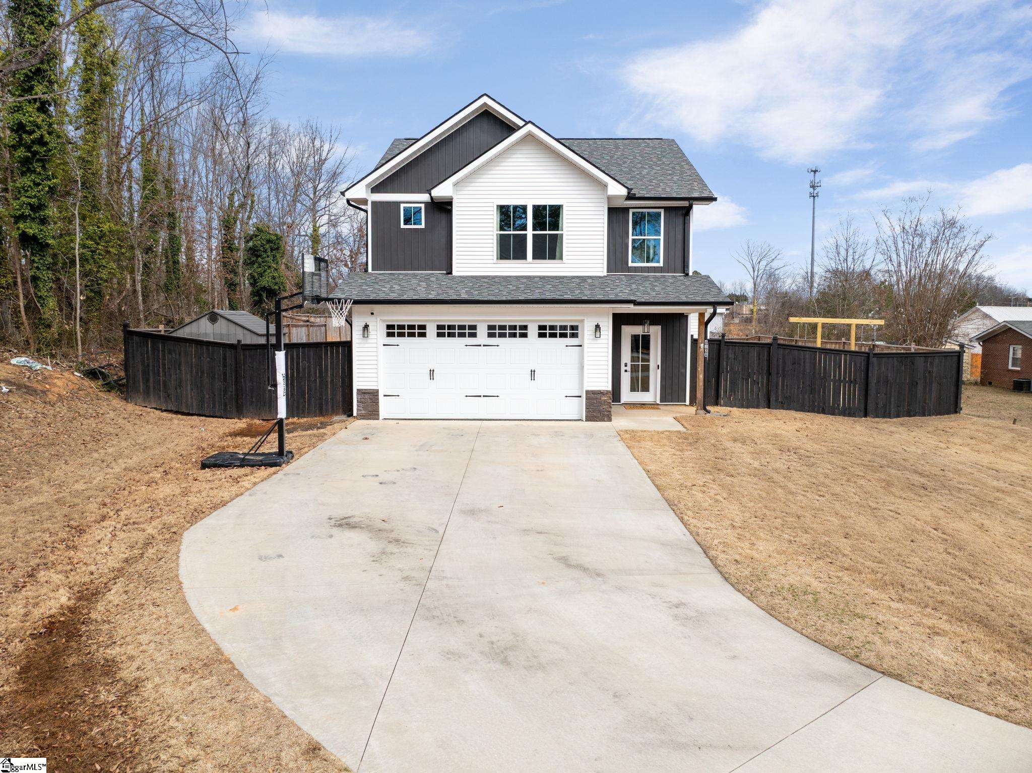 613A Old Rutherford Road, Taylors, SC, 29687