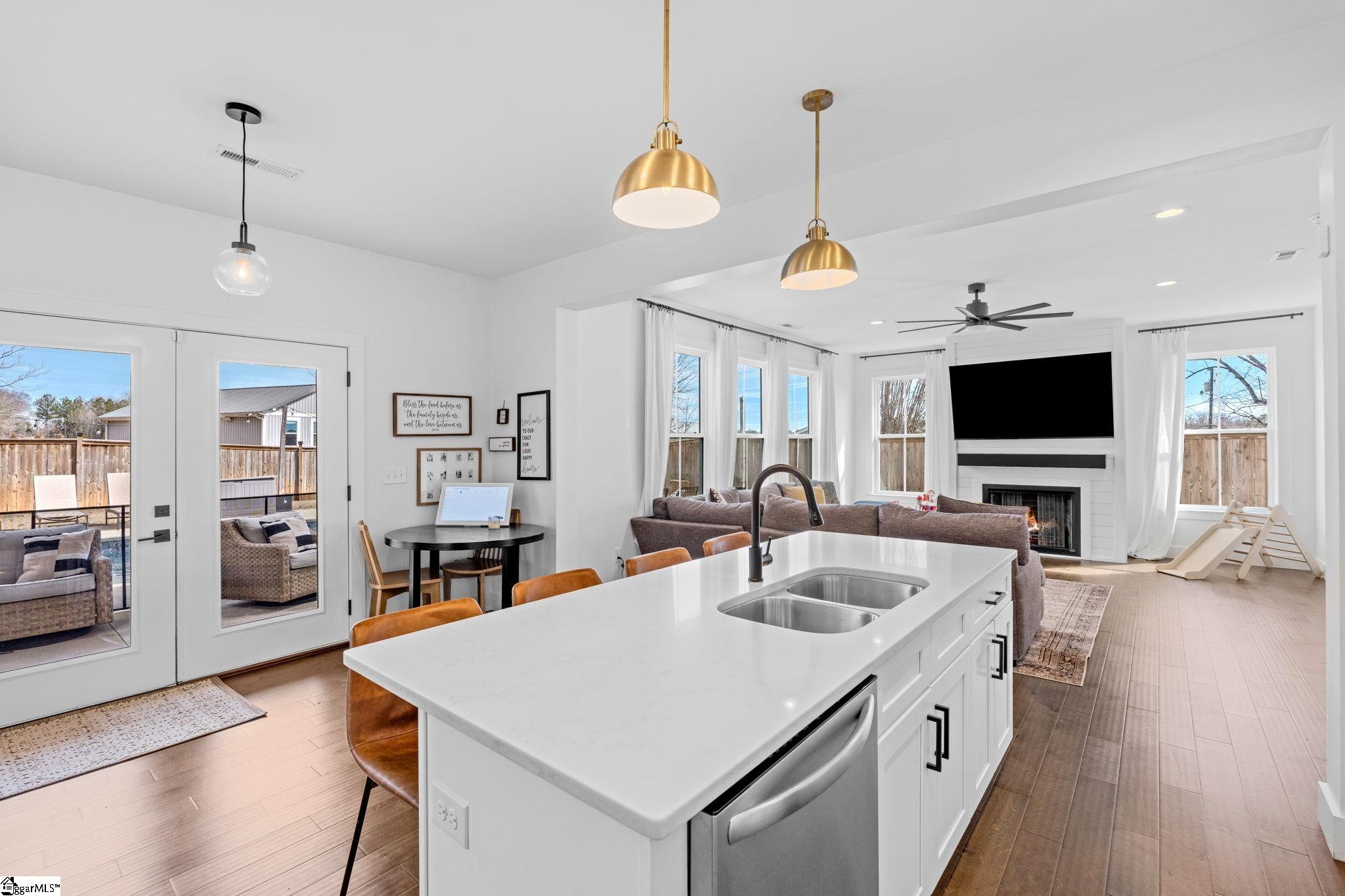 613A Old Rutherford Road, Taylors, SC, 29687