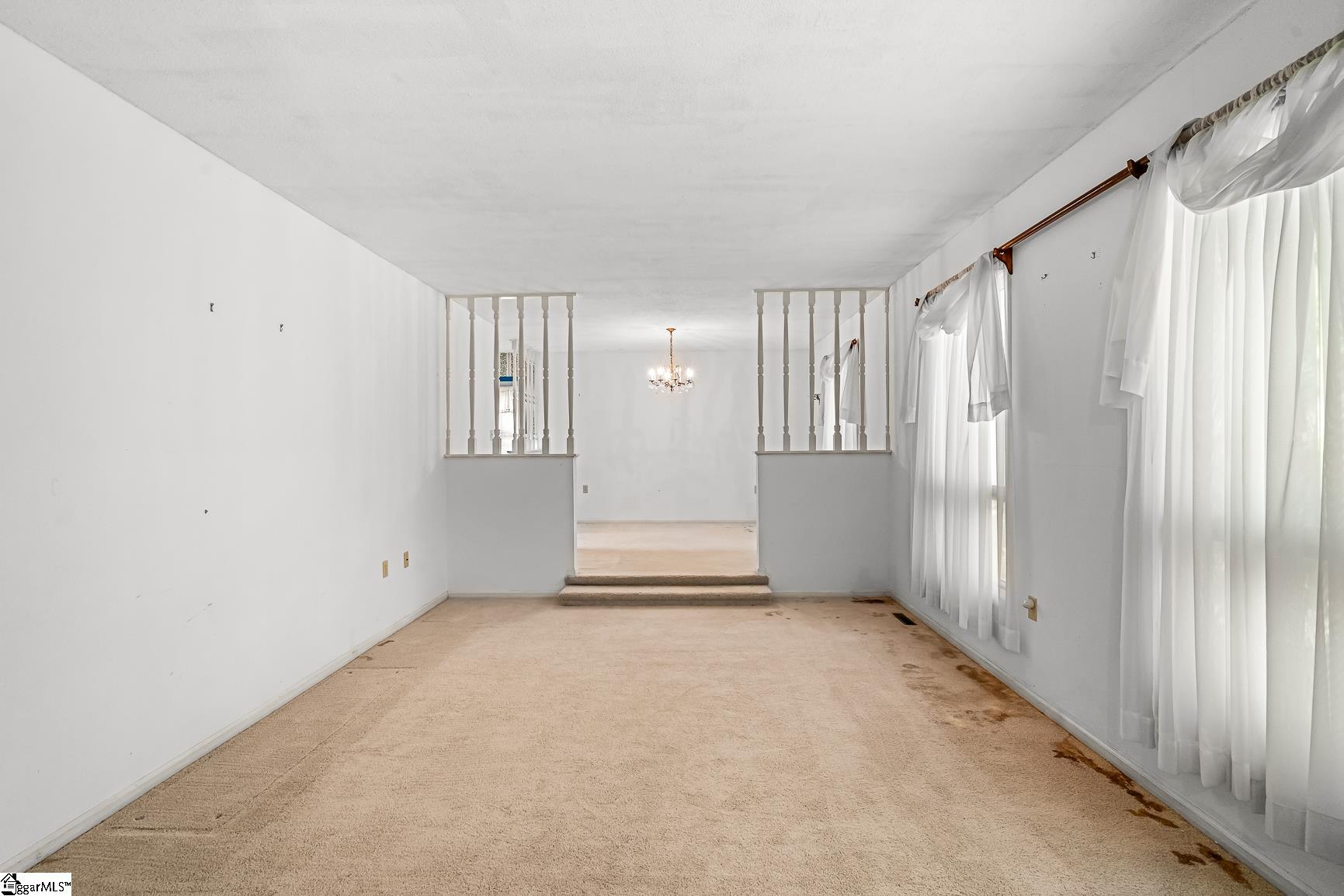 208 Williamsburg Road photo 14