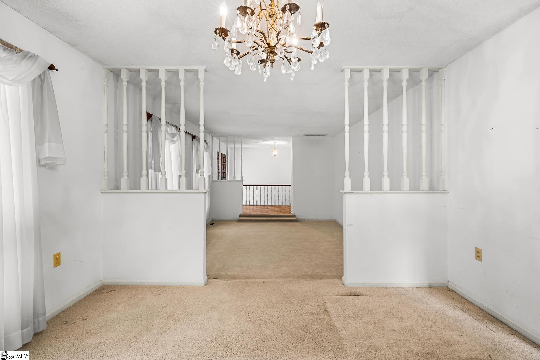 208 Williamsburg Road photo 16
