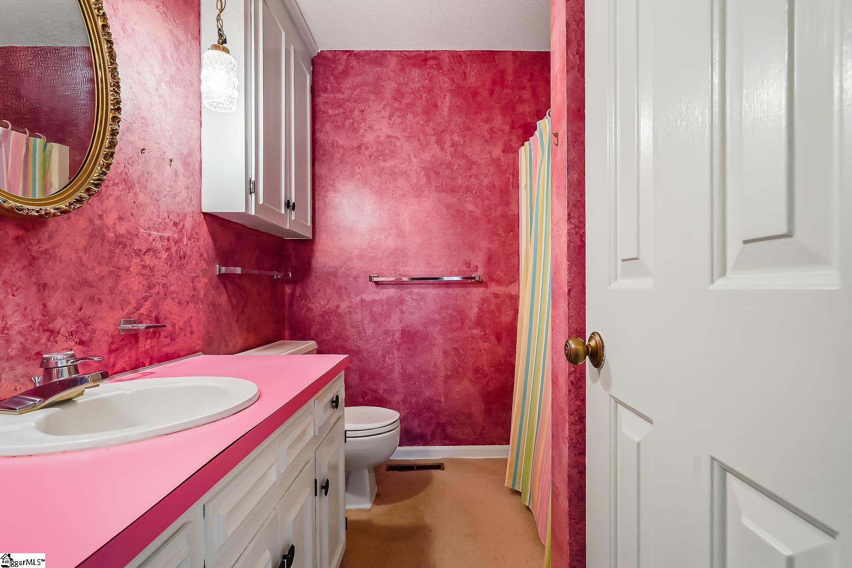 208 Williamsburg Road photo 22