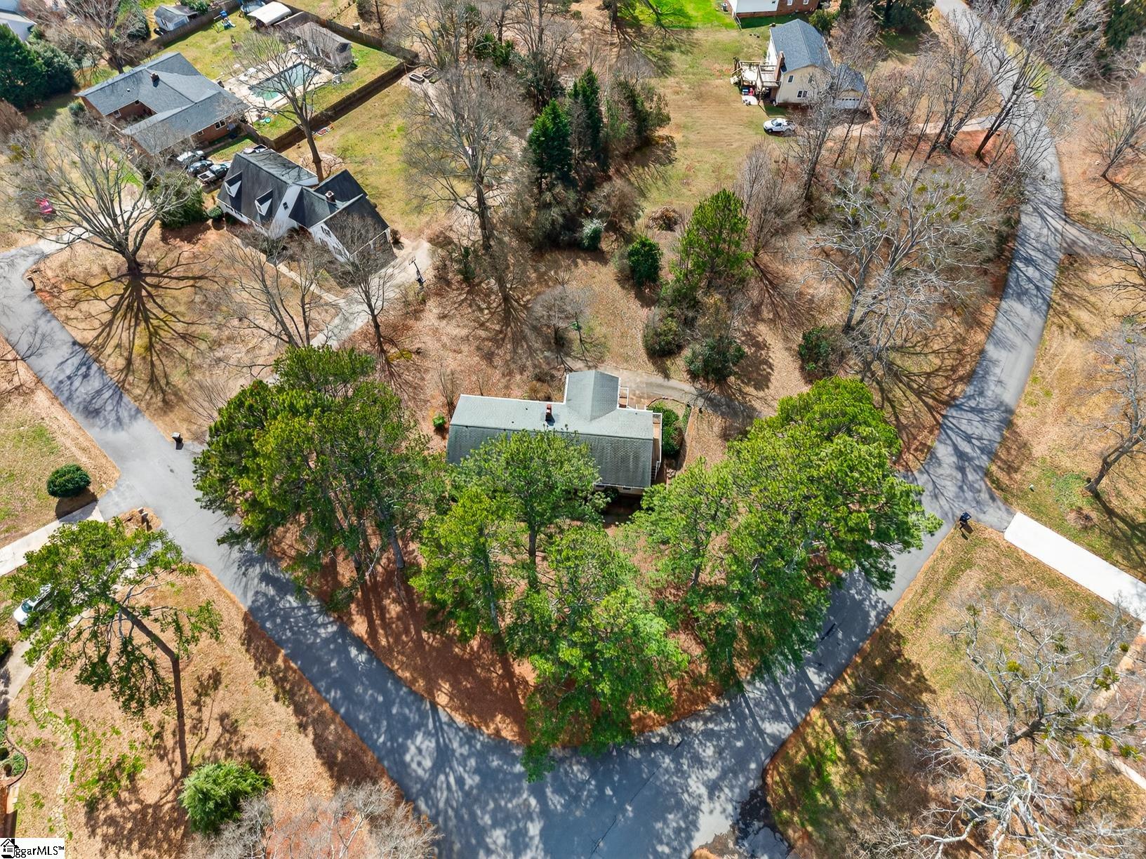 208 Williamsburg Road photo 38