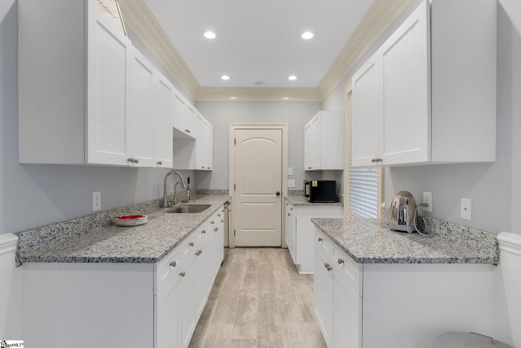 204 Kilgore Circle Simpsonville, SC 29681