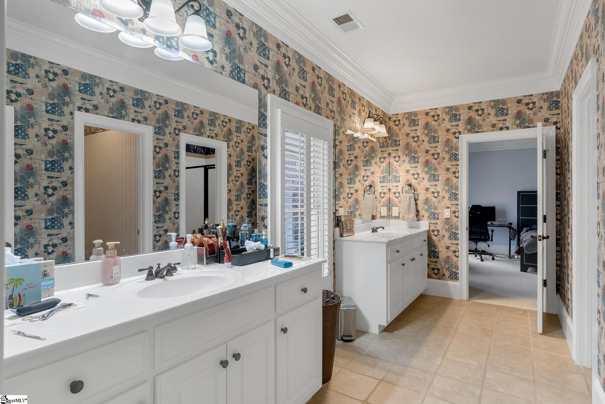 204 Kilgore Circle Simpsonville, SC 29681